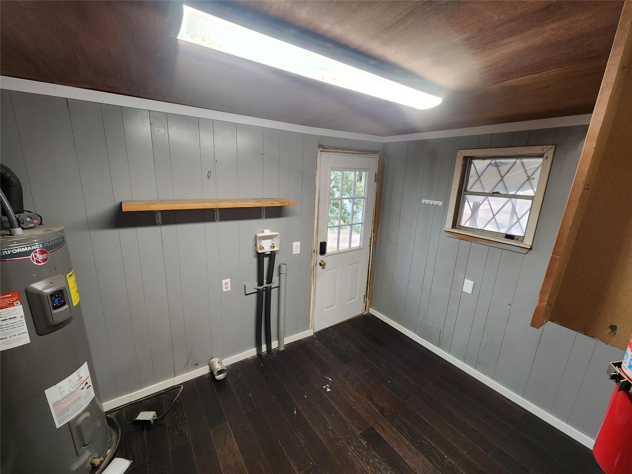 10001 Fm 1331, Taylor, TX 76574