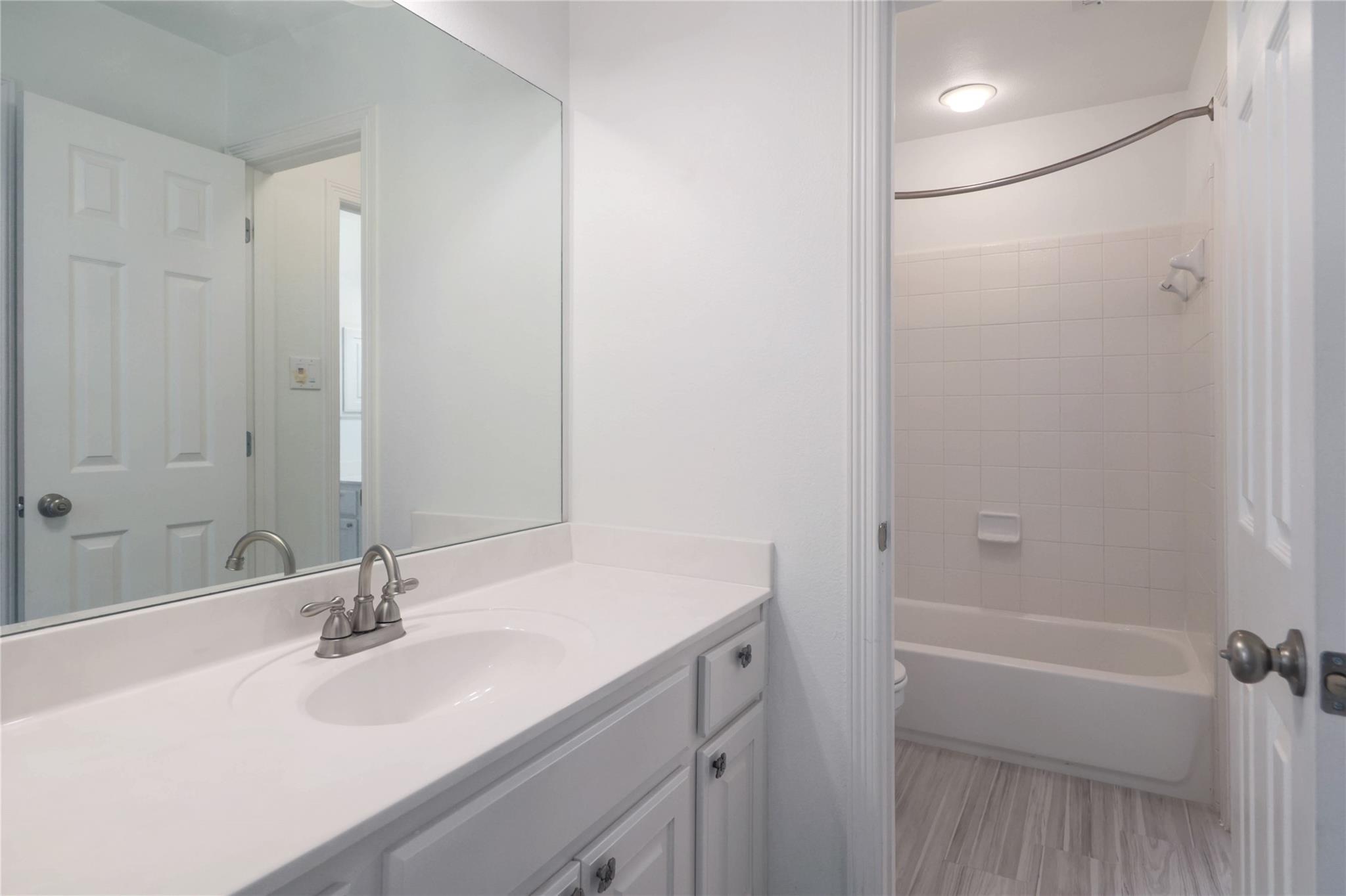 2279 Fernspring Dr, Round Rock, TX 78665