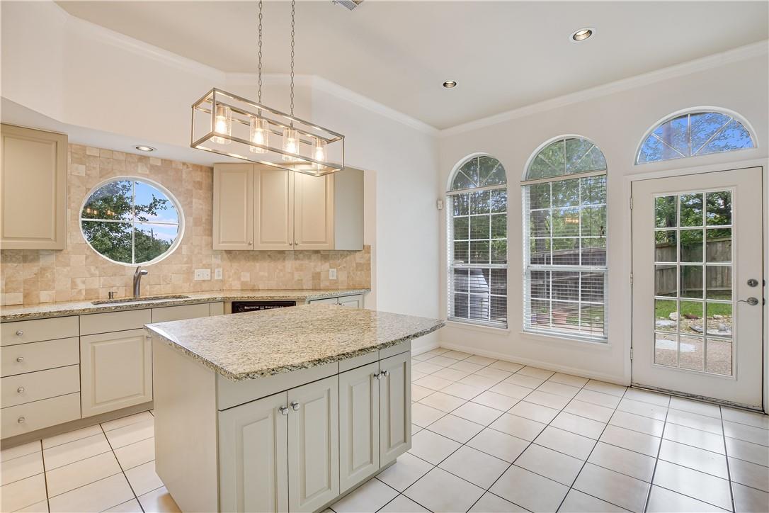 1107 Bowie Rd, Austin, TX 78733