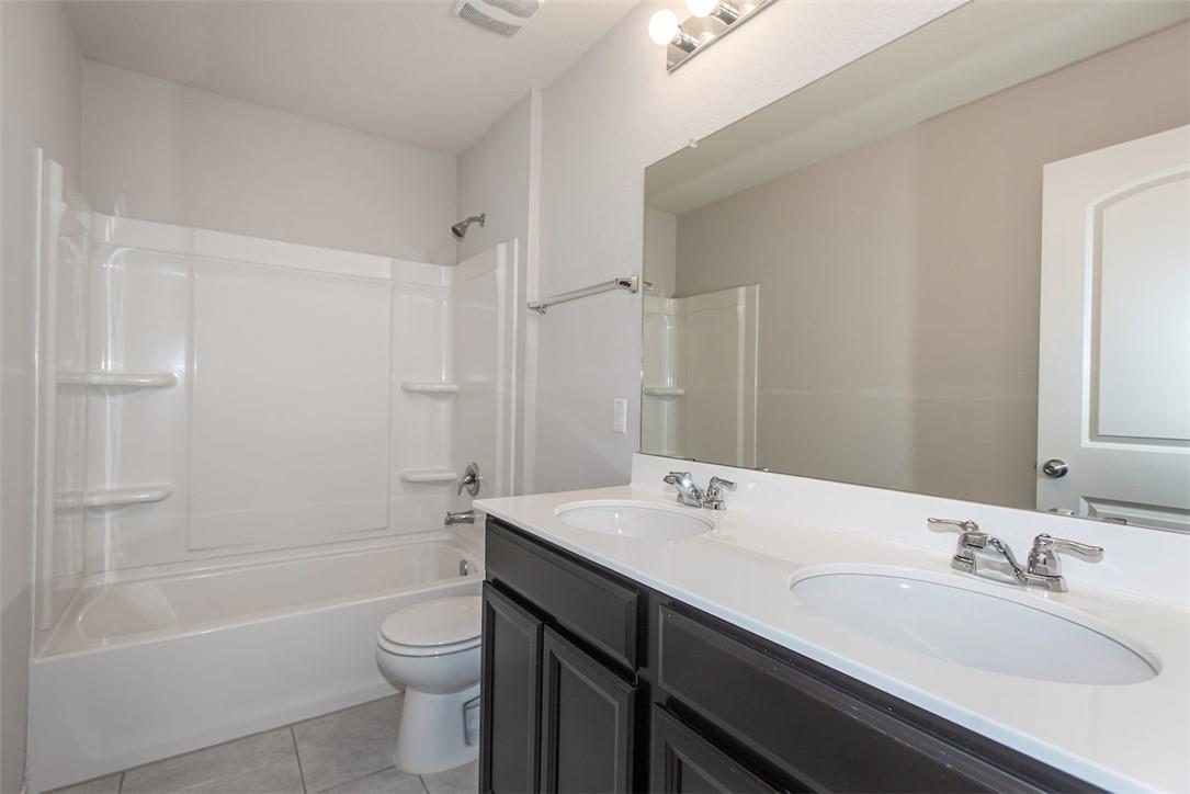 163 Palm Dr, Buda, TX 78610