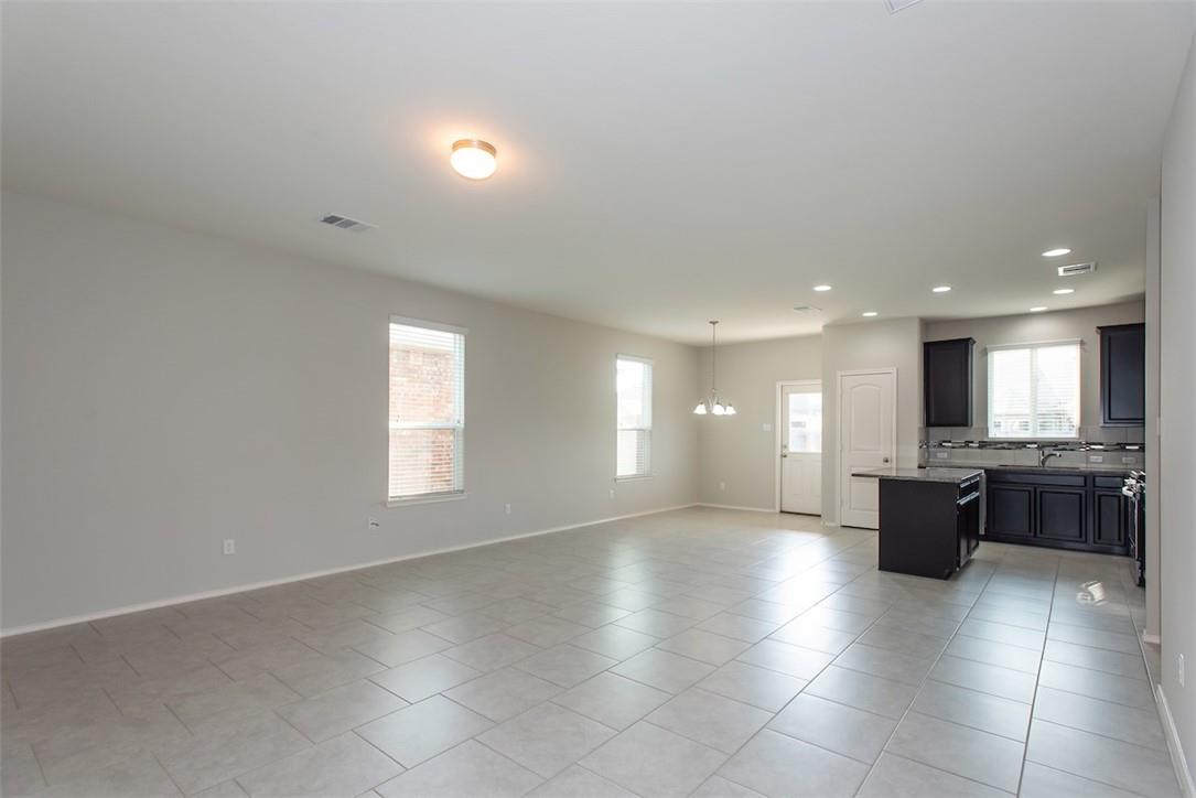 163 Palm Dr, Buda, TX 78610