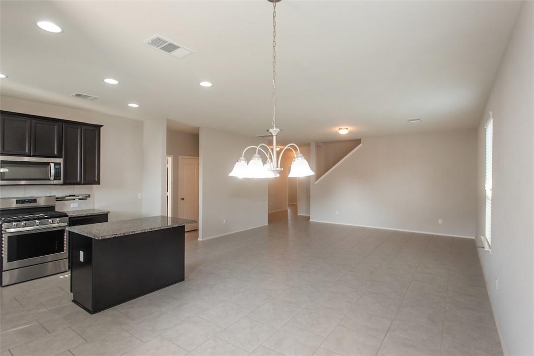 163 Palm Dr, Buda, TX 78610