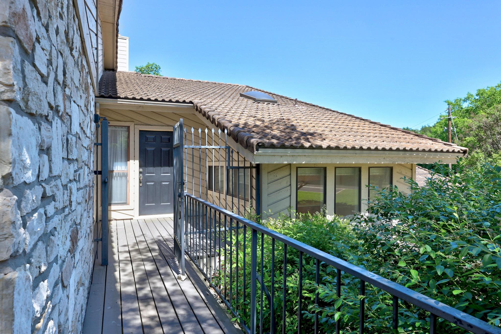 6820 N Cypress Point # 22, Austin, TX 78746