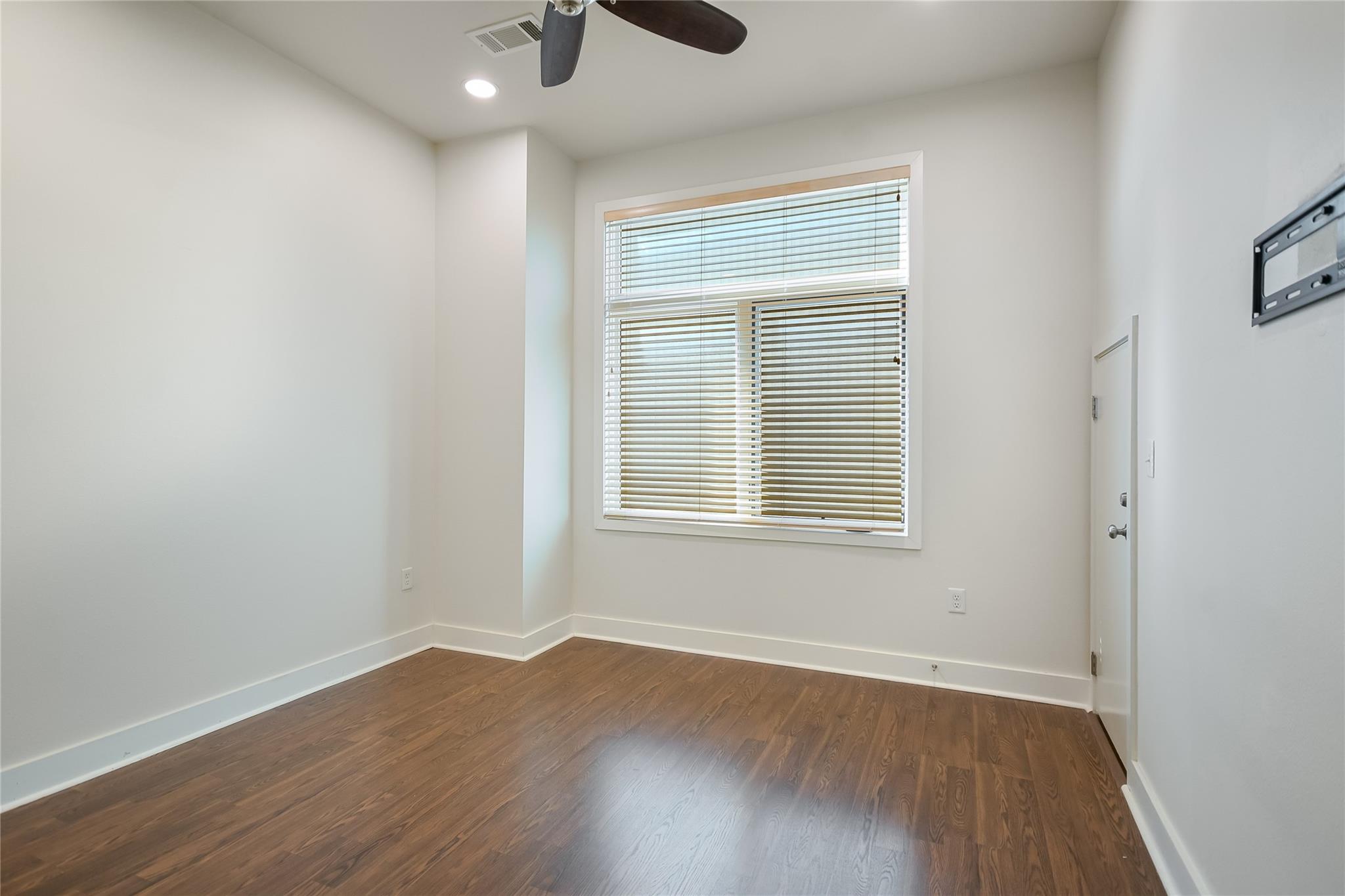 1702 S Lamar Blvd # 22, Austin, TX 78704