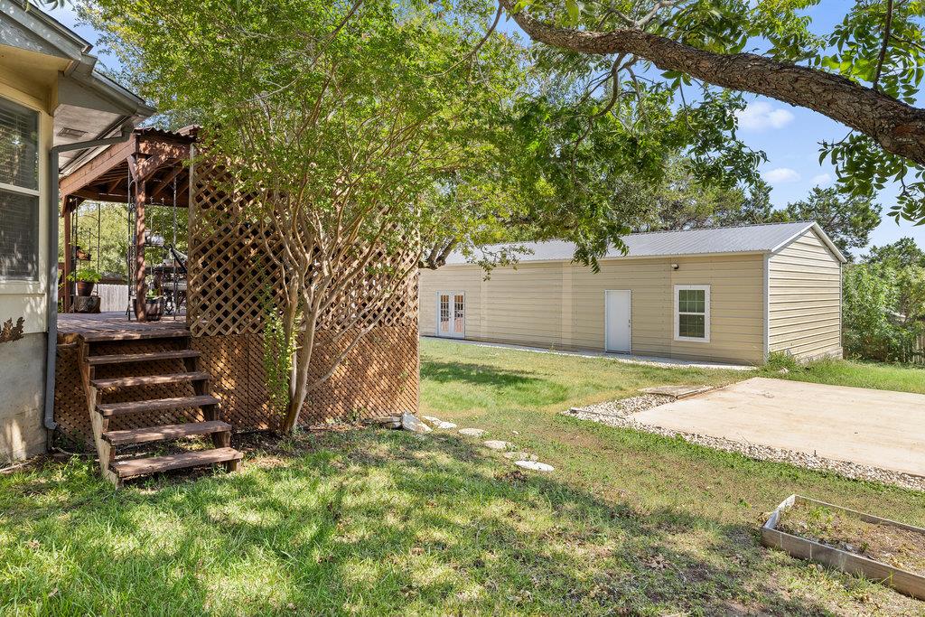 1102 Oak Hollow Dr, Leander, TX 78641