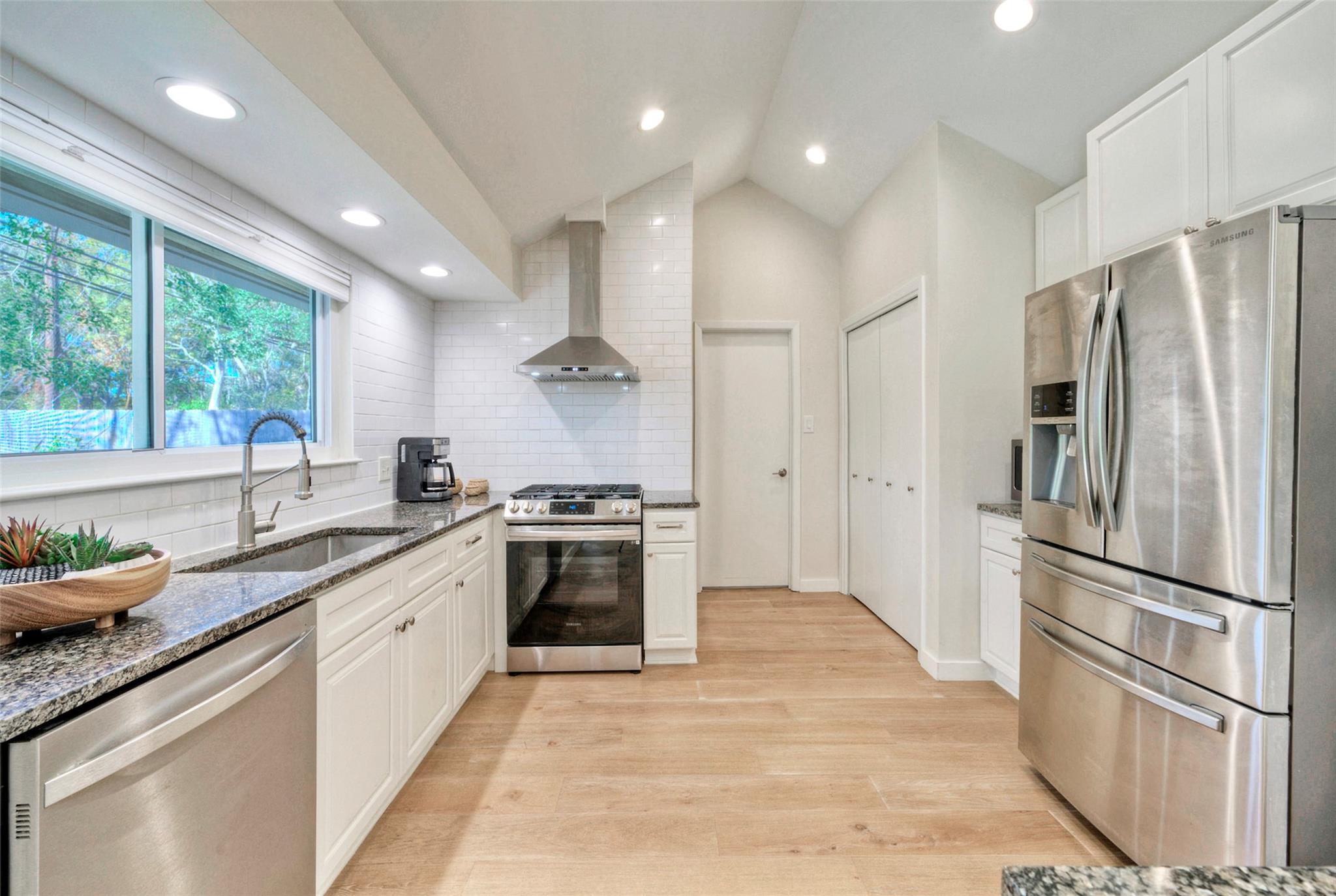 4601 Bilboa Dr, Austin, TX 78759