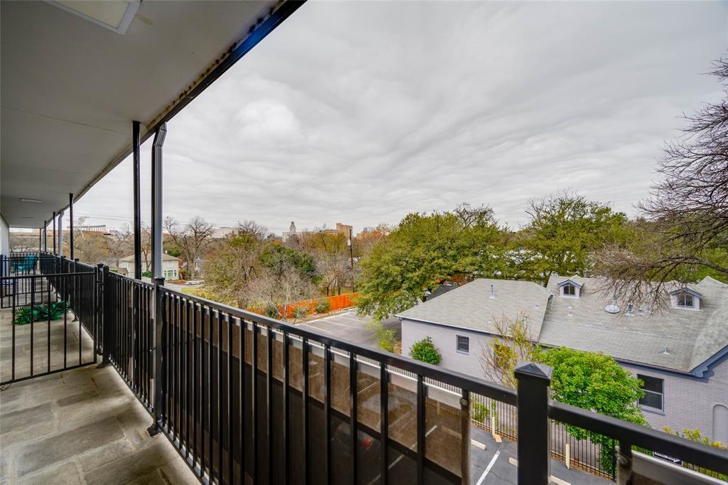 3110 Red River St # 220, Austin, TX 78705