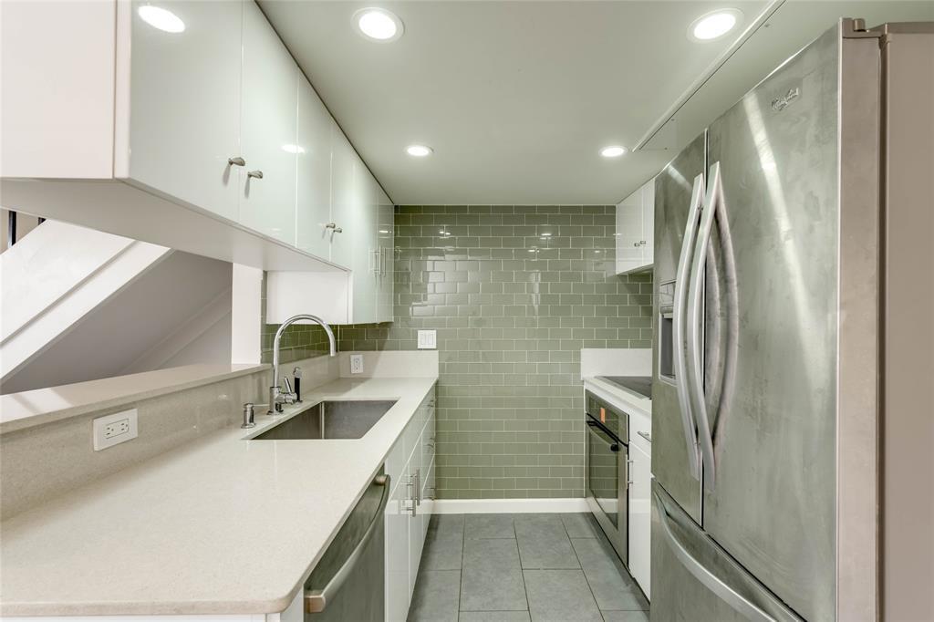 3110 Red River St # 220, Austin, TX 78705