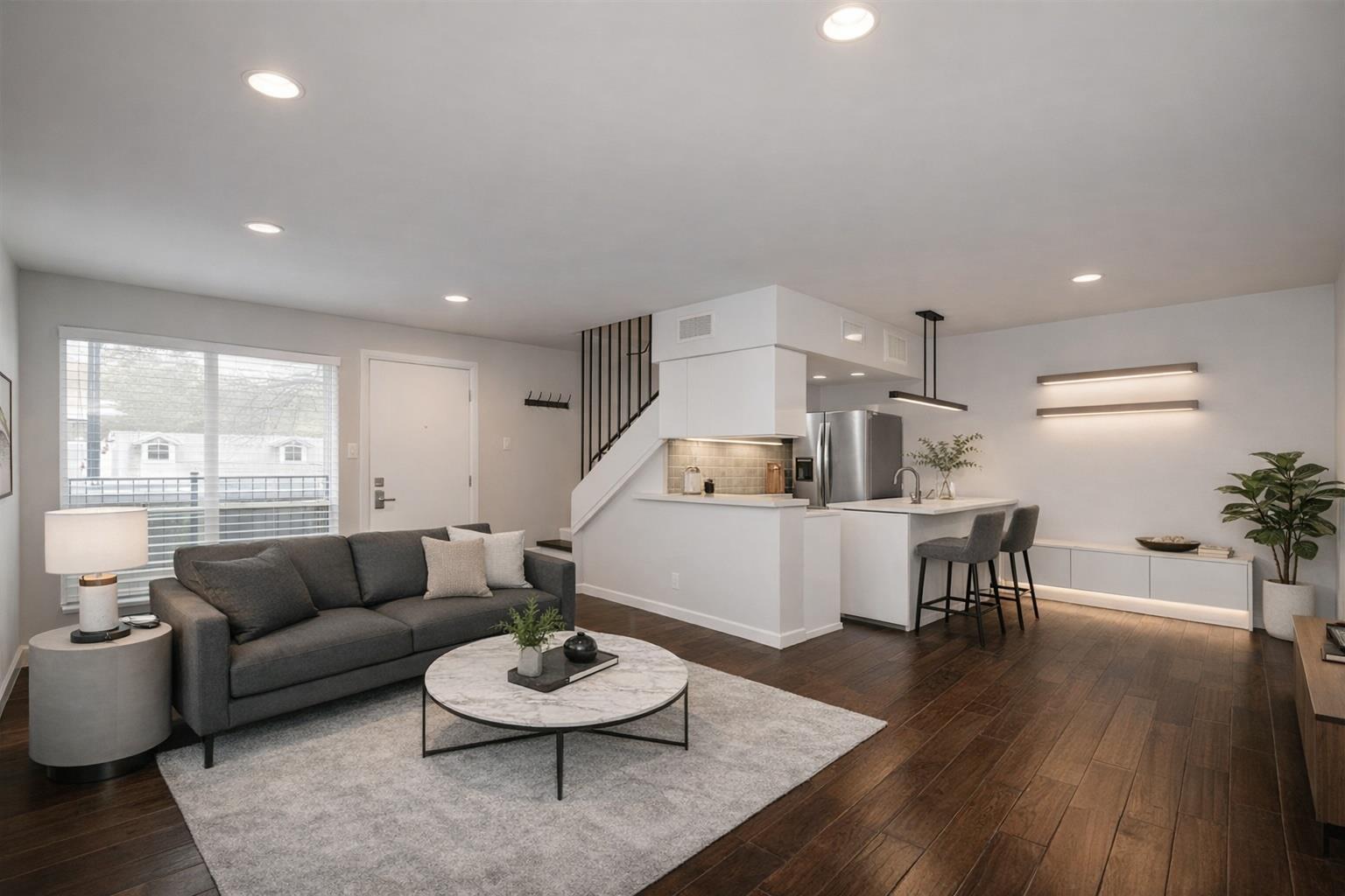 3110 Red River St # 220, Austin, TX 78705