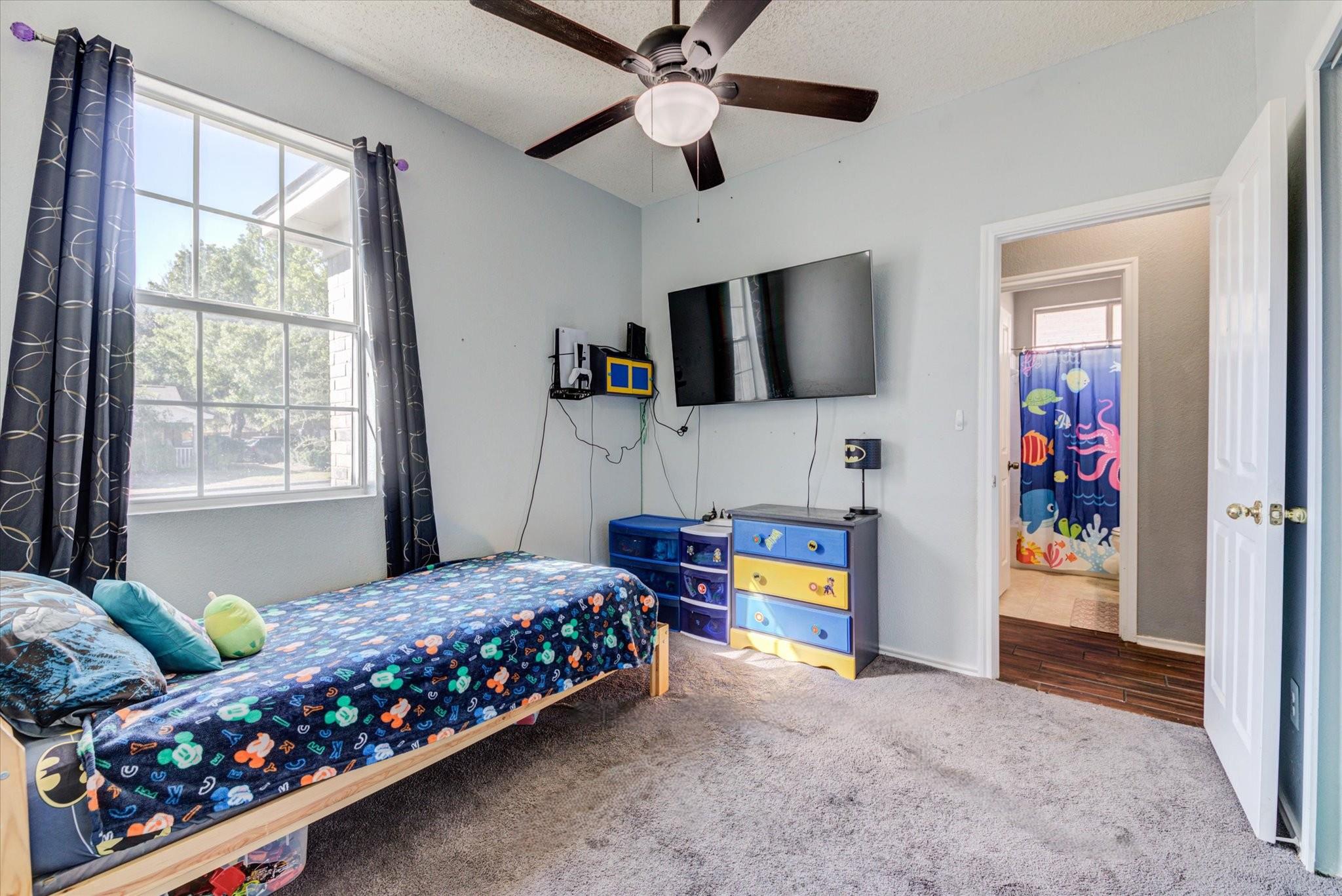 2000 Steeds Xing, Pflugerville, TX 78660