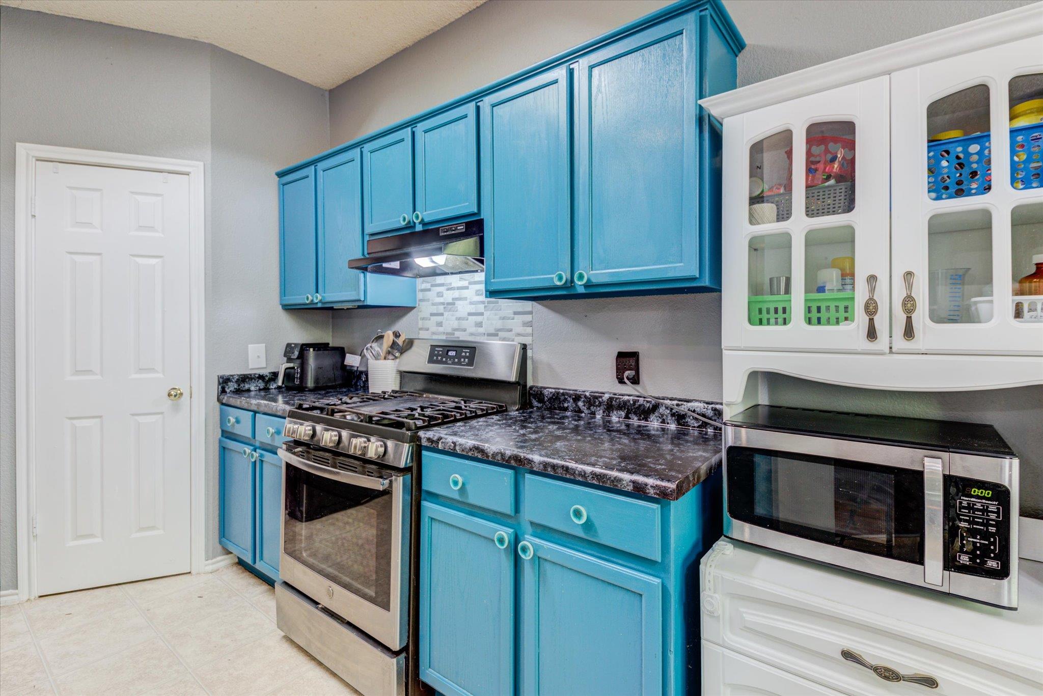 2000 Steeds Xing, Pflugerville, TX 78660