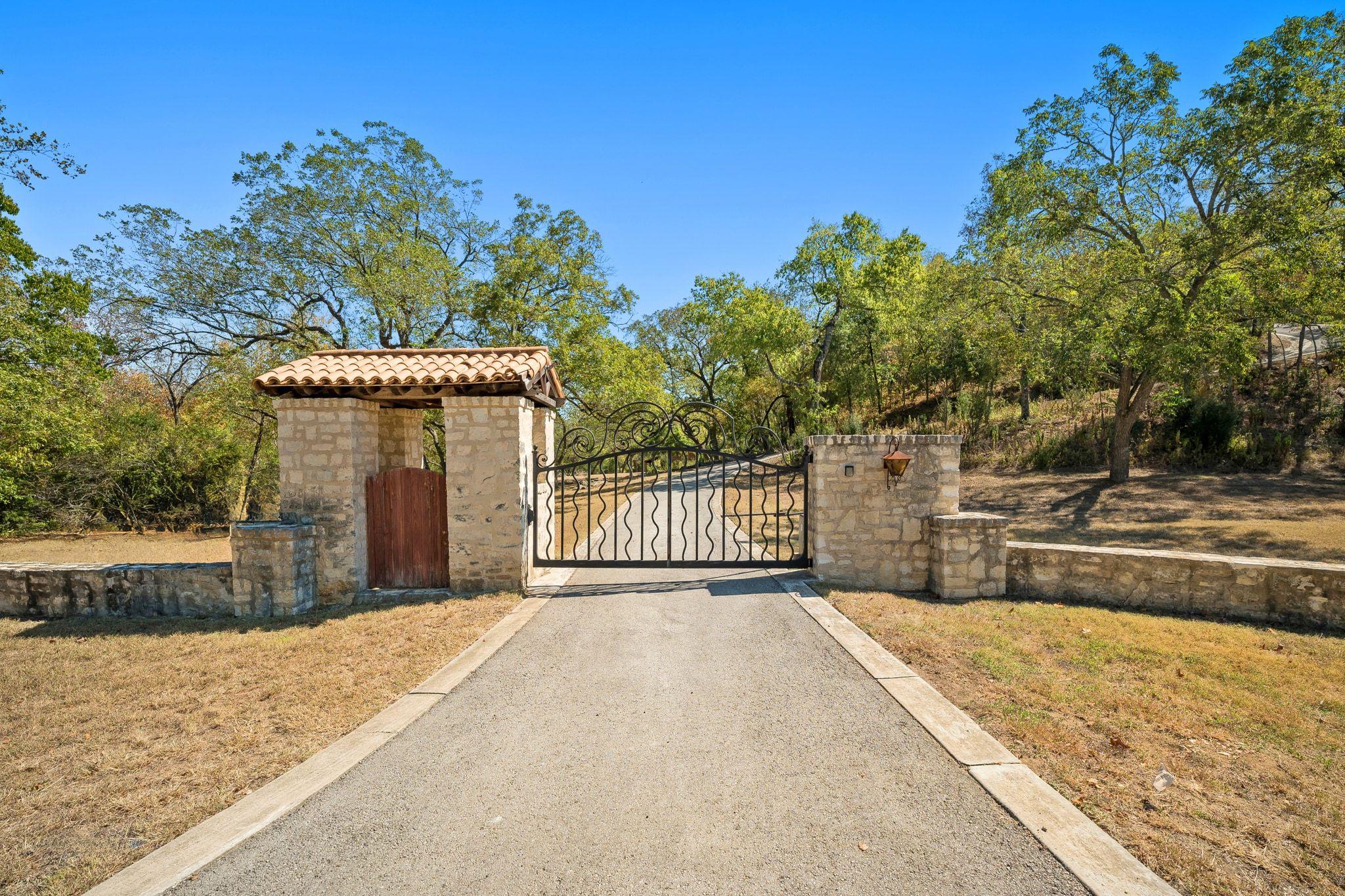 14721 Bear Creek Pass, Austin, TX 78737