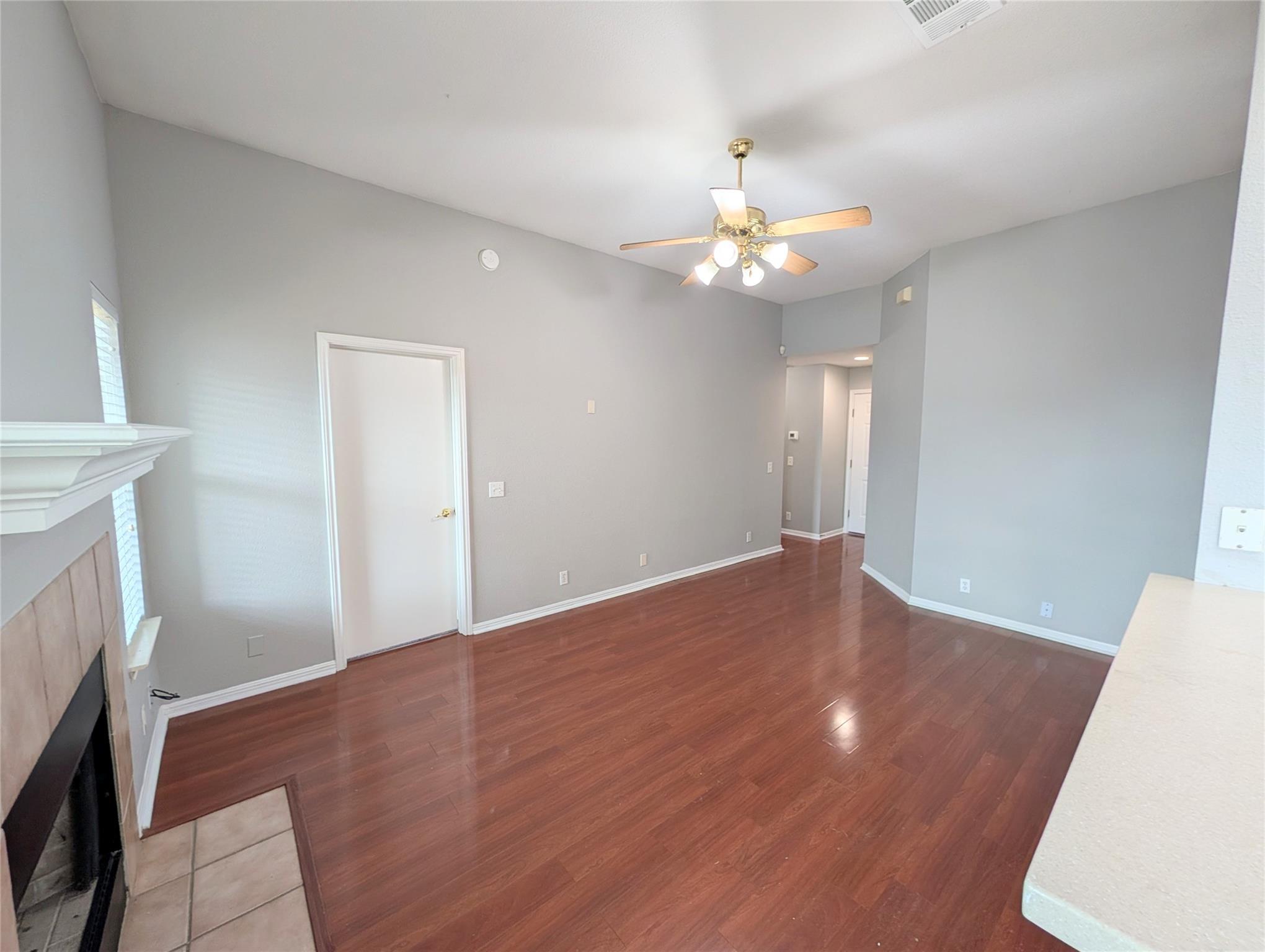 15107 Nuttall Dr, Austin, TX 78724