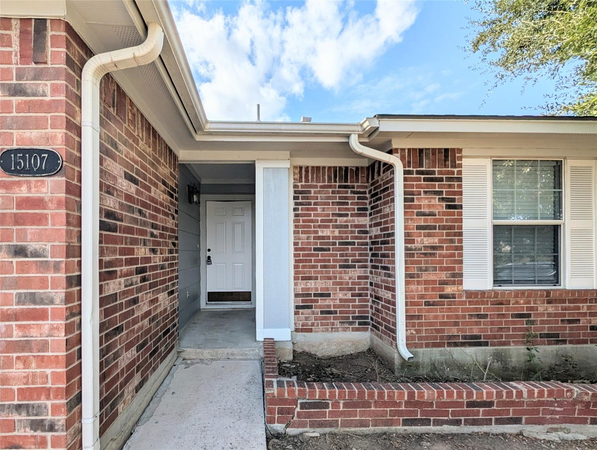 15107 Nuttall Dr, Austin, TX 78724