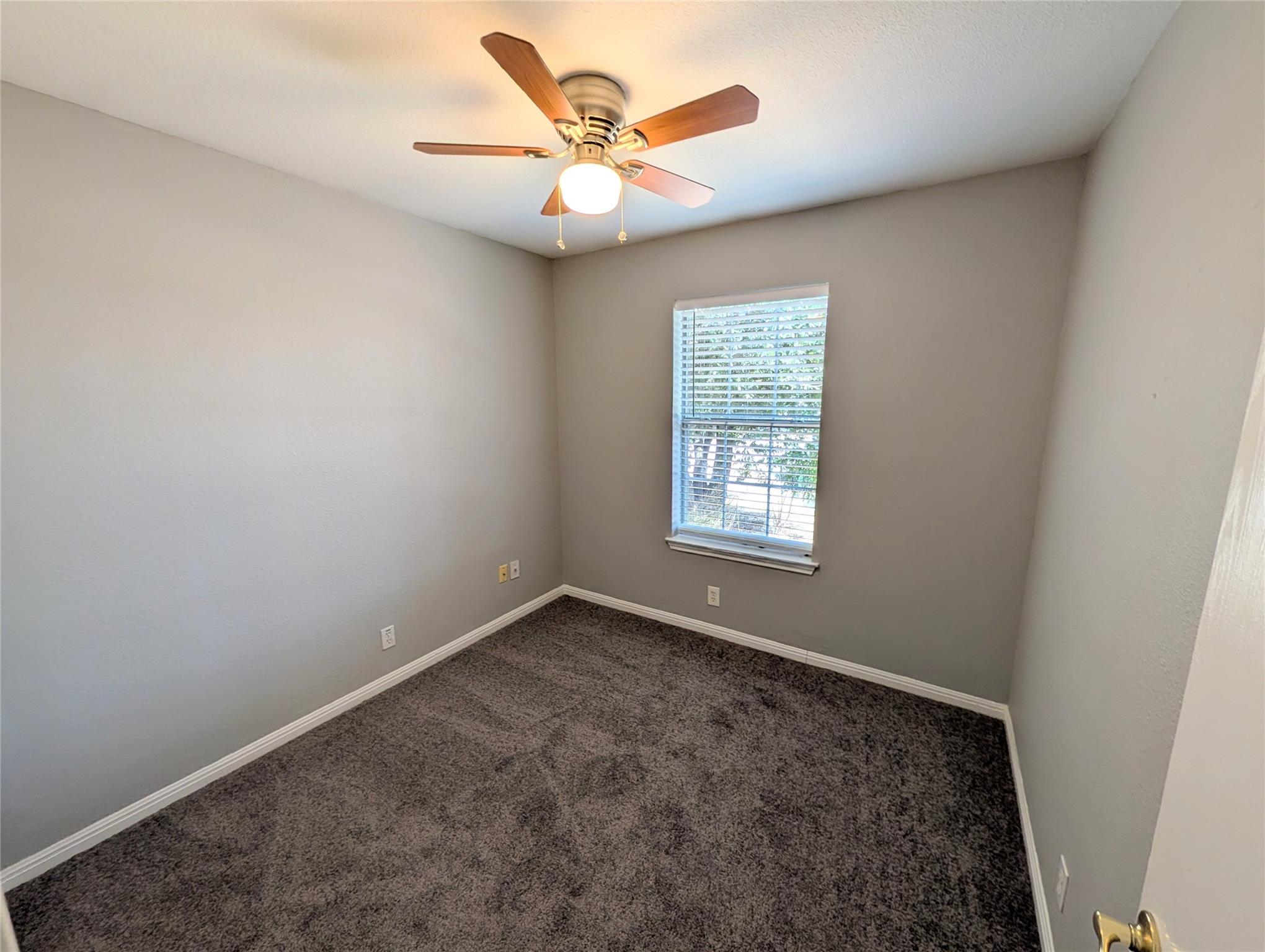 15107 Nuttall Dr, Austin, TX 78724