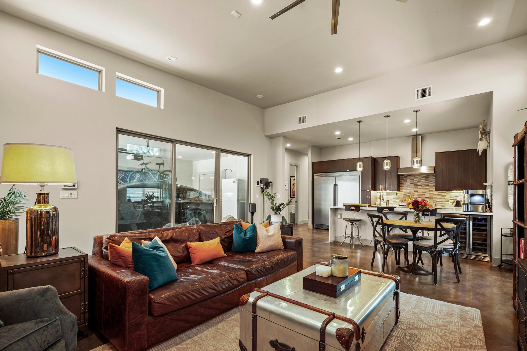 3005 E Martin Luther King Jr Blvd, Austin, TX 78702