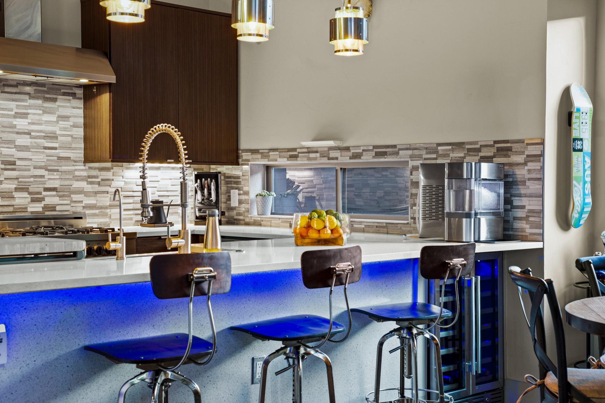 3005 E Martin Luther King Jr Blvd, Austin, TX 78702