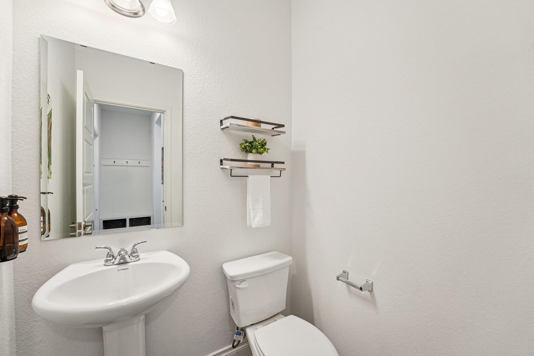 1917 Woolsey Way, Leander, TX 78641