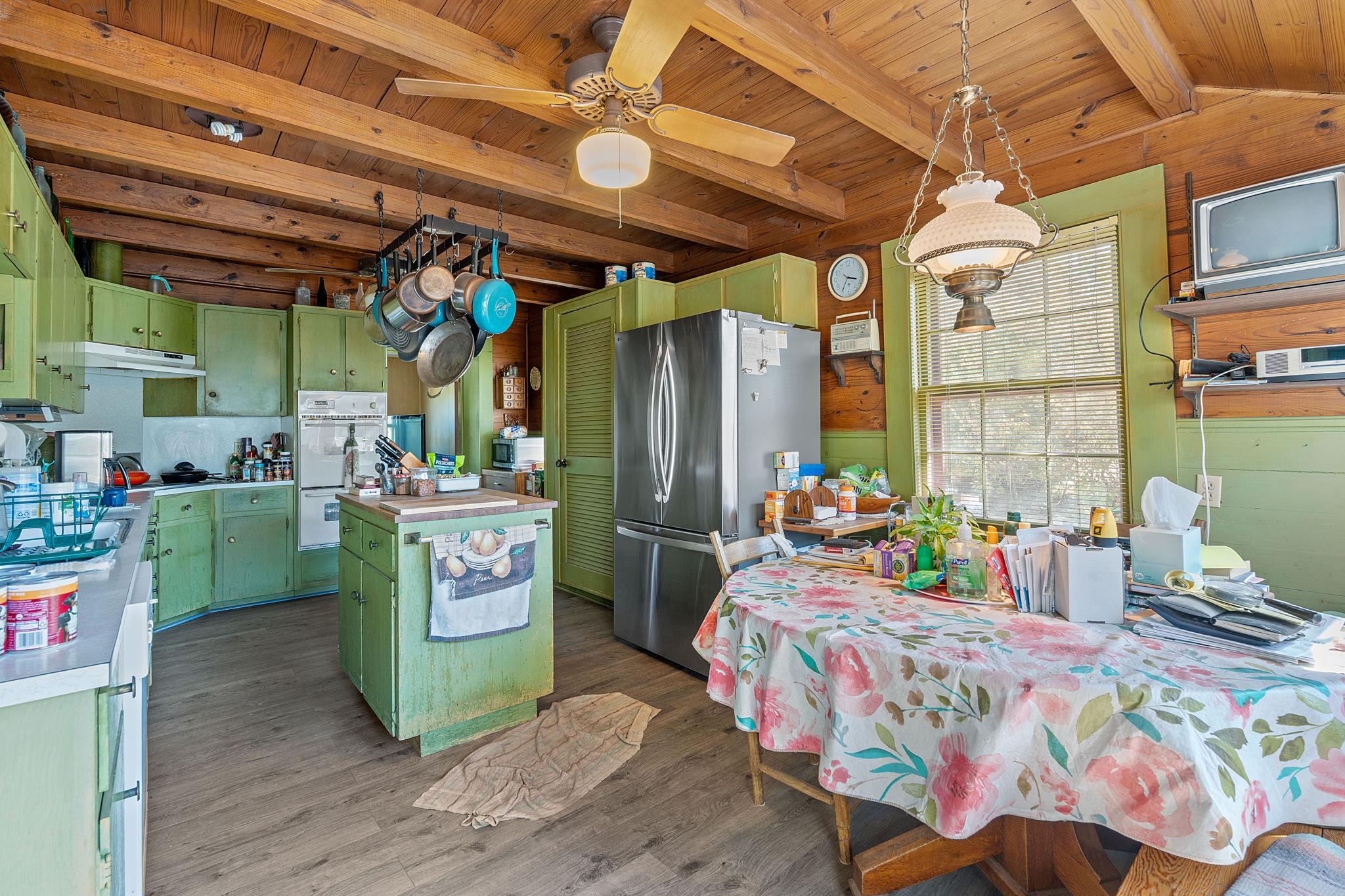 8409 Appaloosa Run, Austin, TX 78737