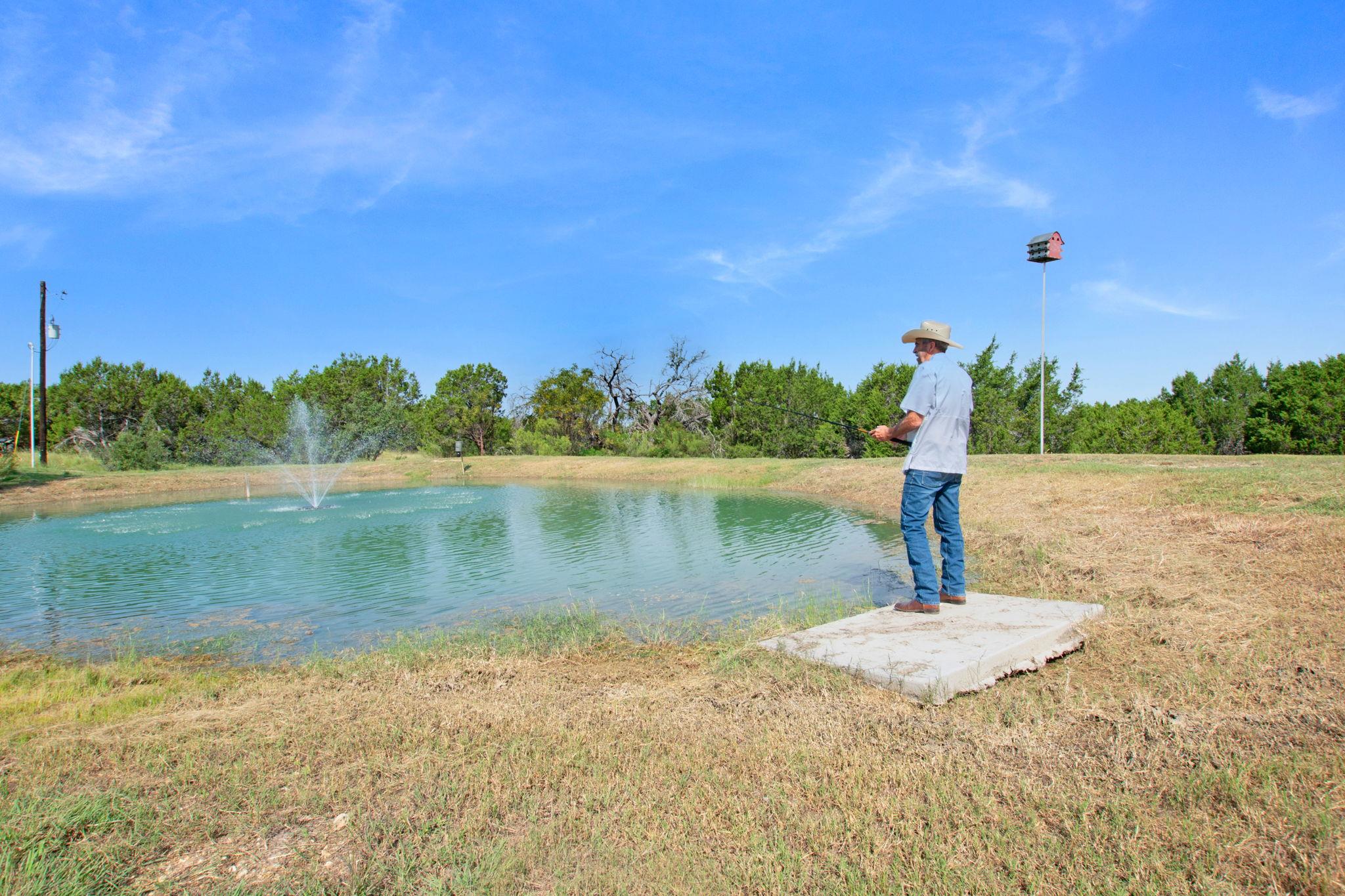 201 Brothers Ln, Burnet, TX 78611