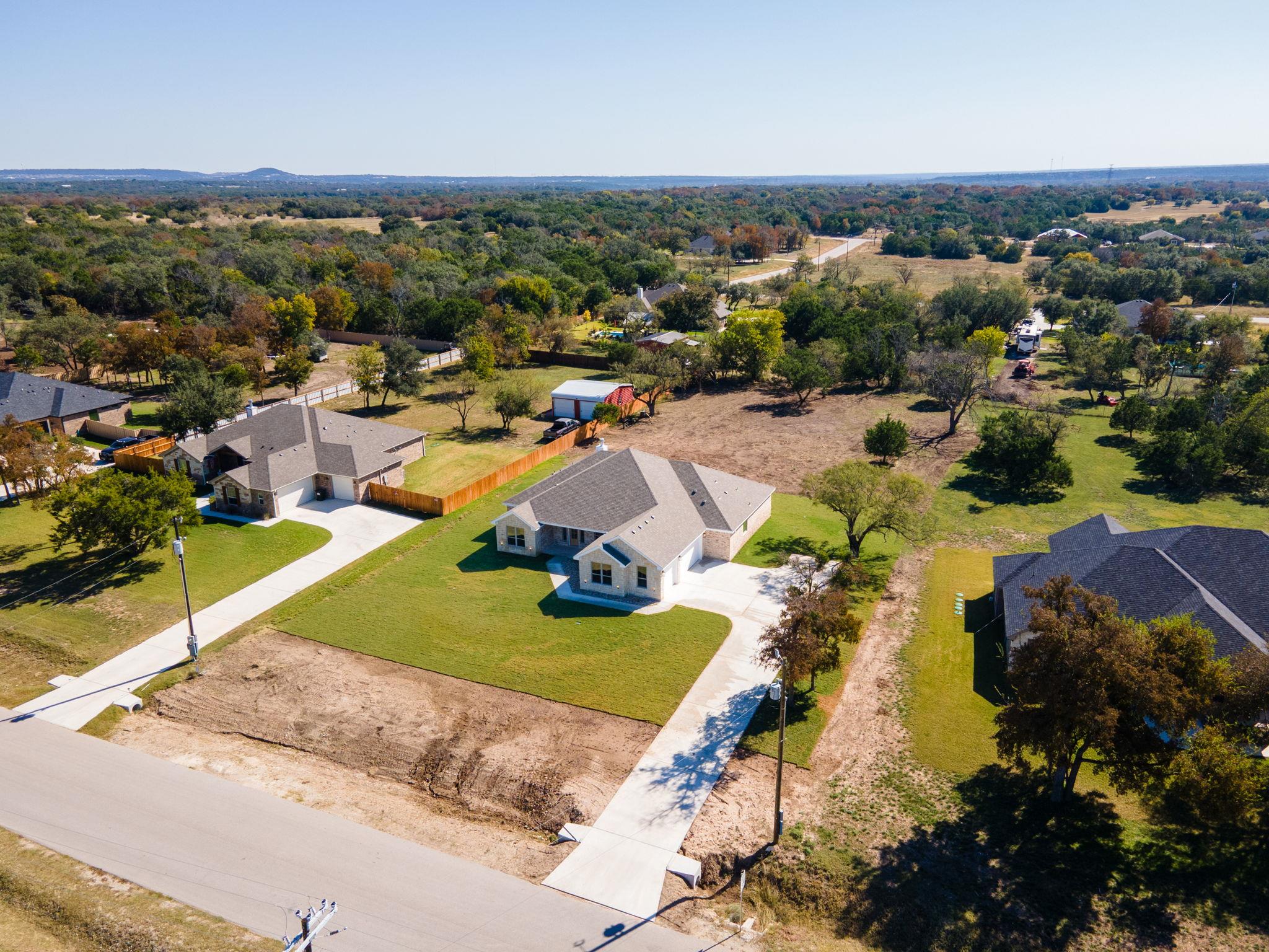 949 County Road 3152, Kempner, TX 76539