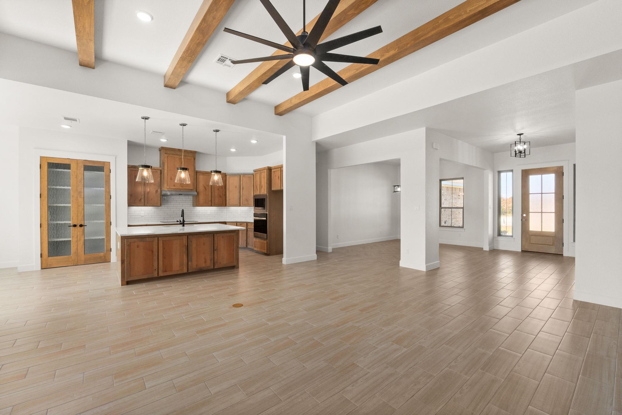 949 County Road 3152, Kempner, TX 76539