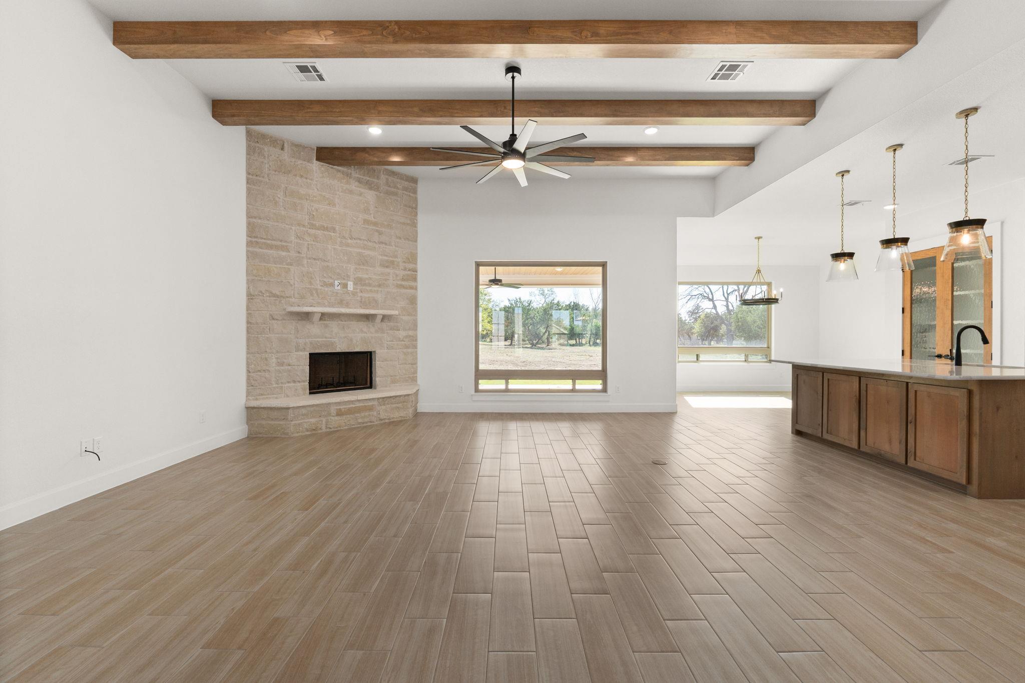 949 County Road 3152, Kempner, TX 76539