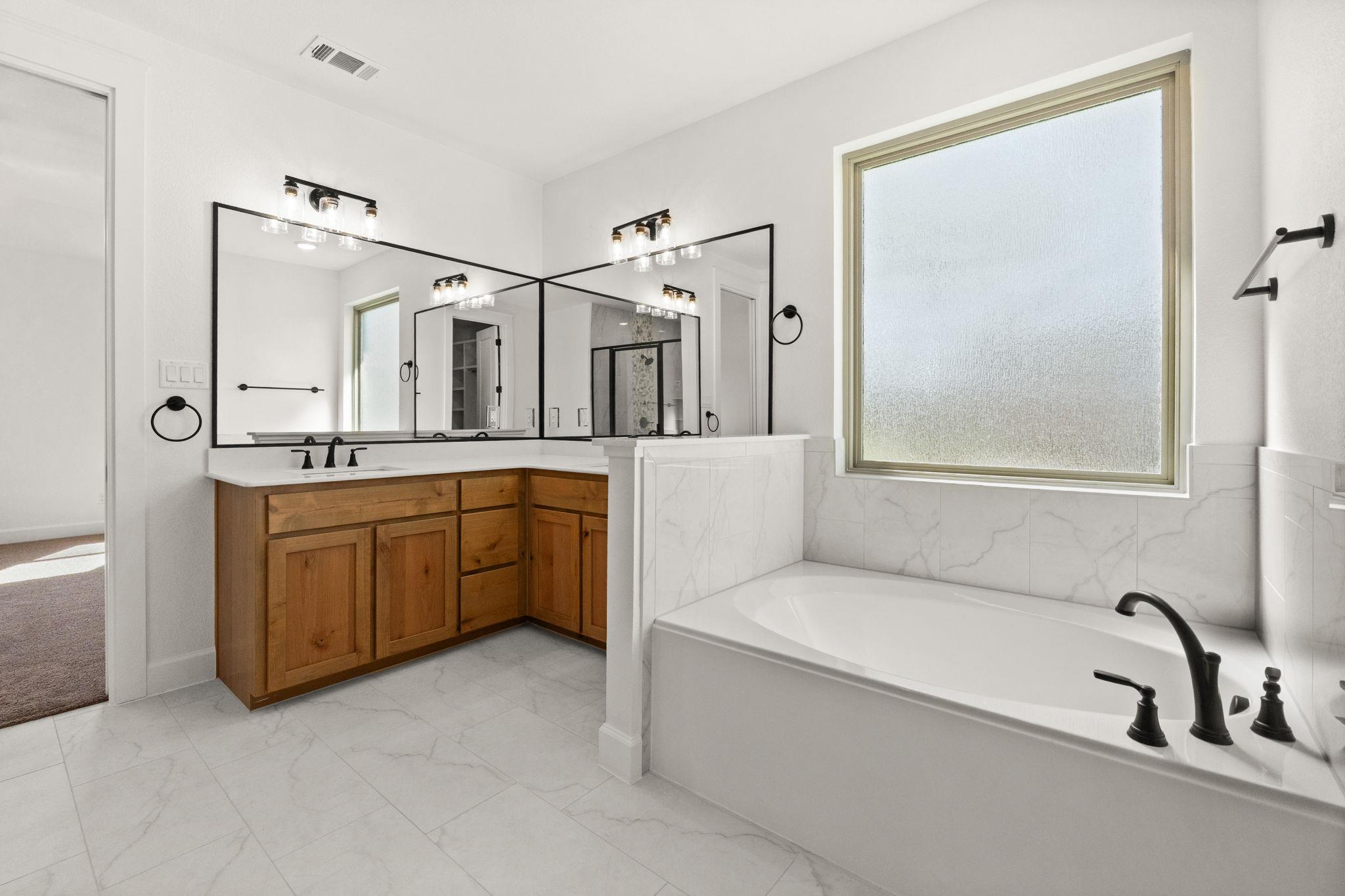 949 County Road 3152, Kempner, TX 76539