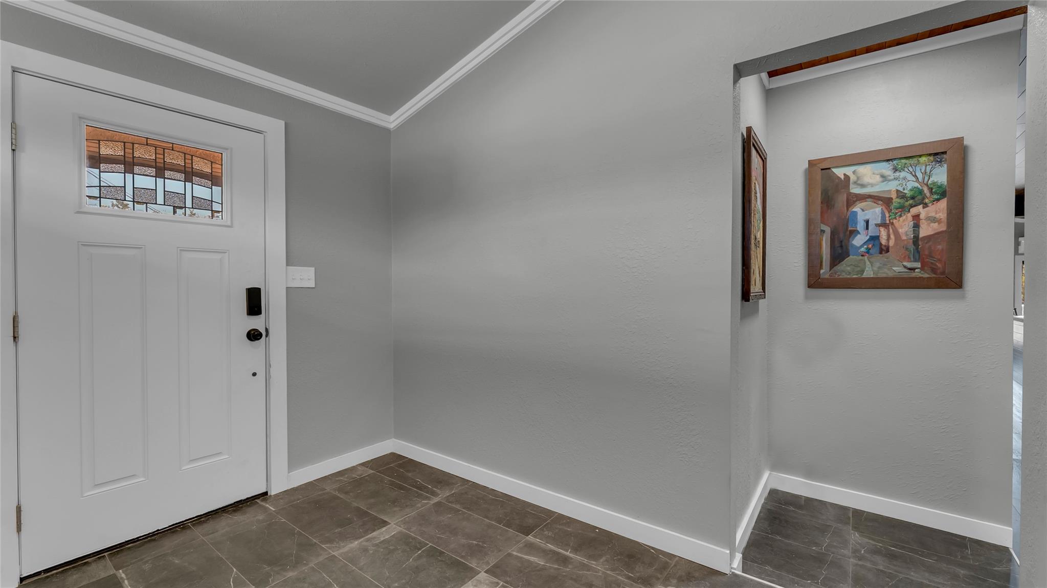 111 W Lakeshore Dr, Sunrise Beach Village, TX 78643