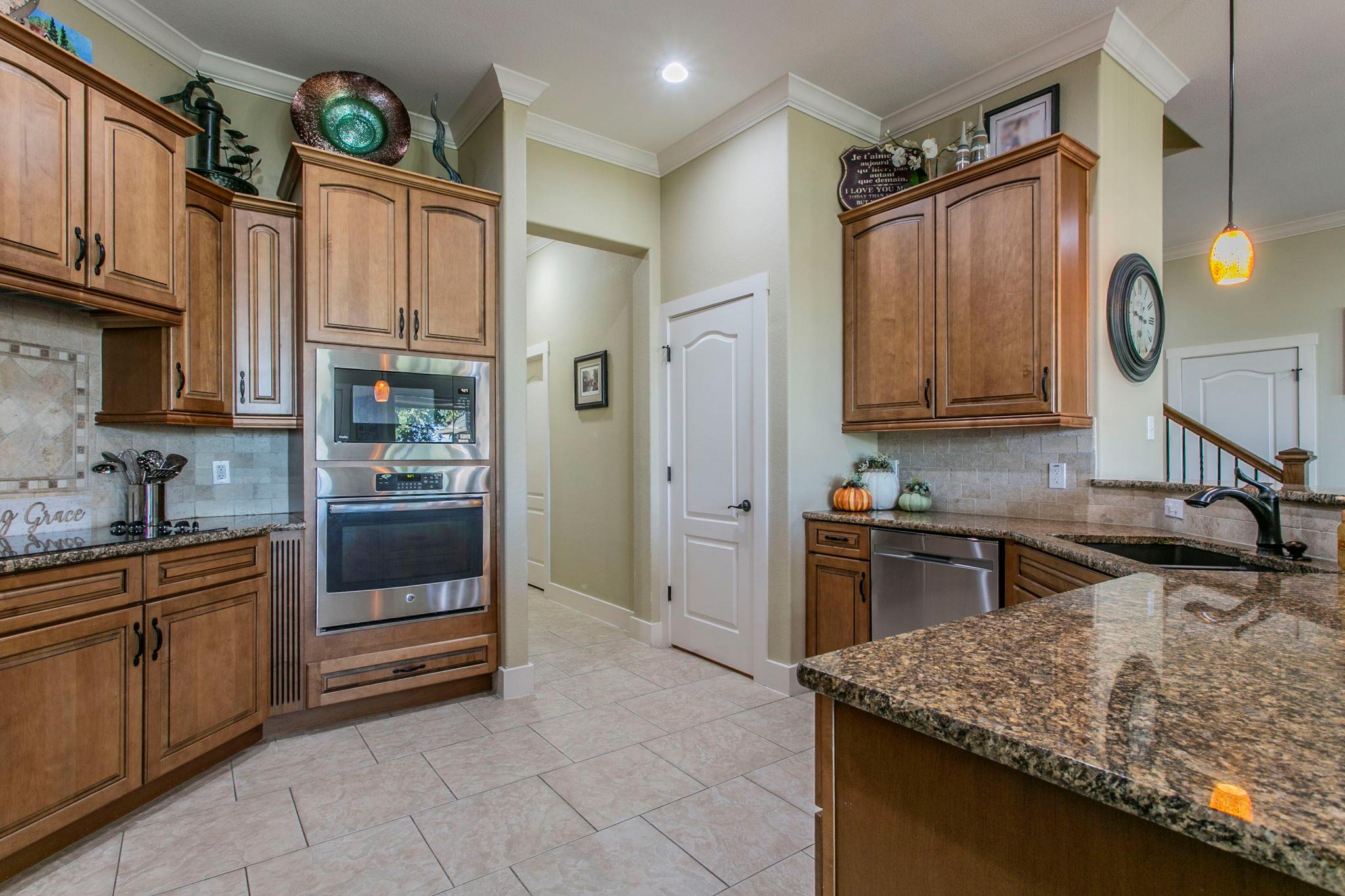 5304 Sunflower Ln, Temple, TX 76502