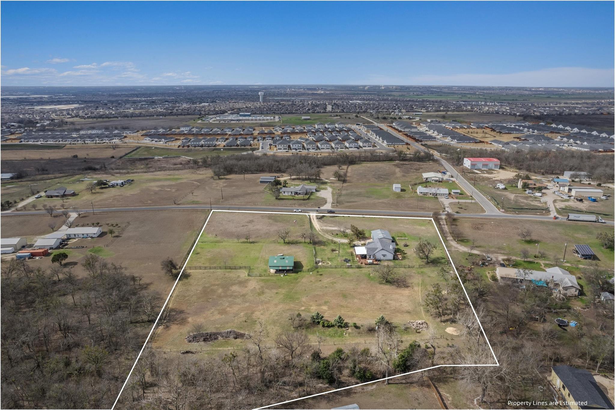 281 Lemens Ave, Hutto, TX 78634