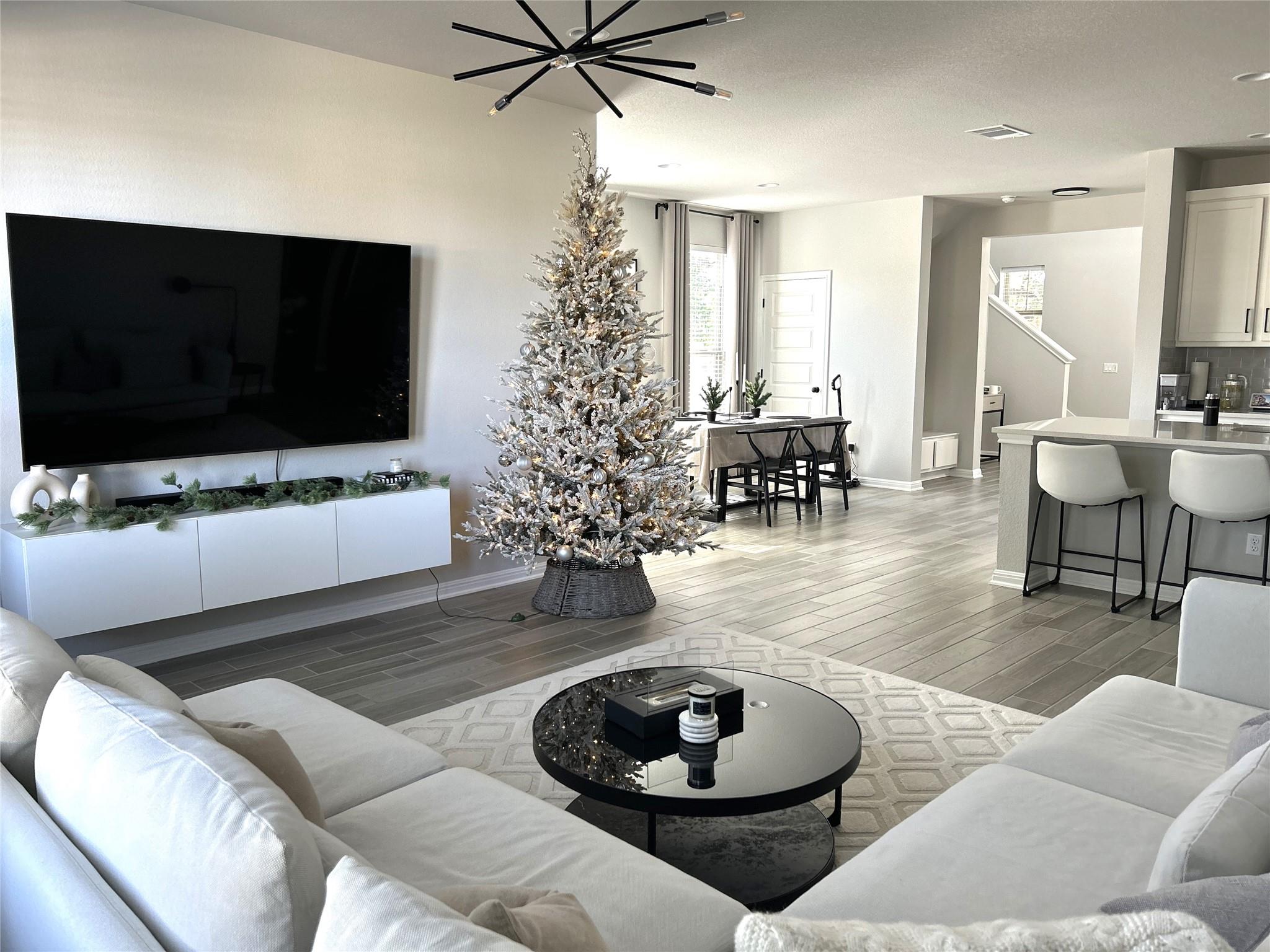 700 Hays Hill Dr # 1, Georgetown, TX 78633