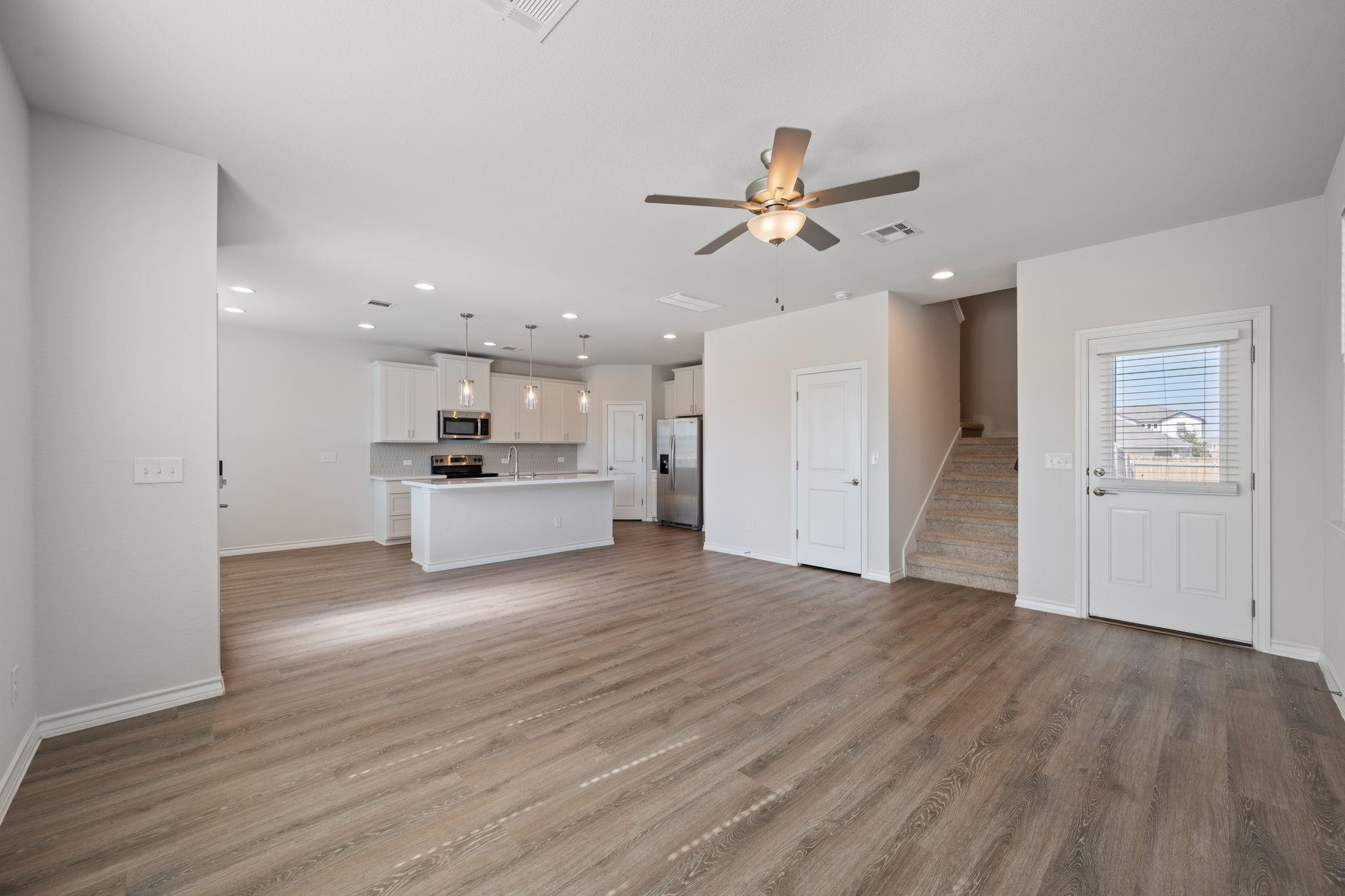 768 Long Run, Liberty Hill, TX 78642