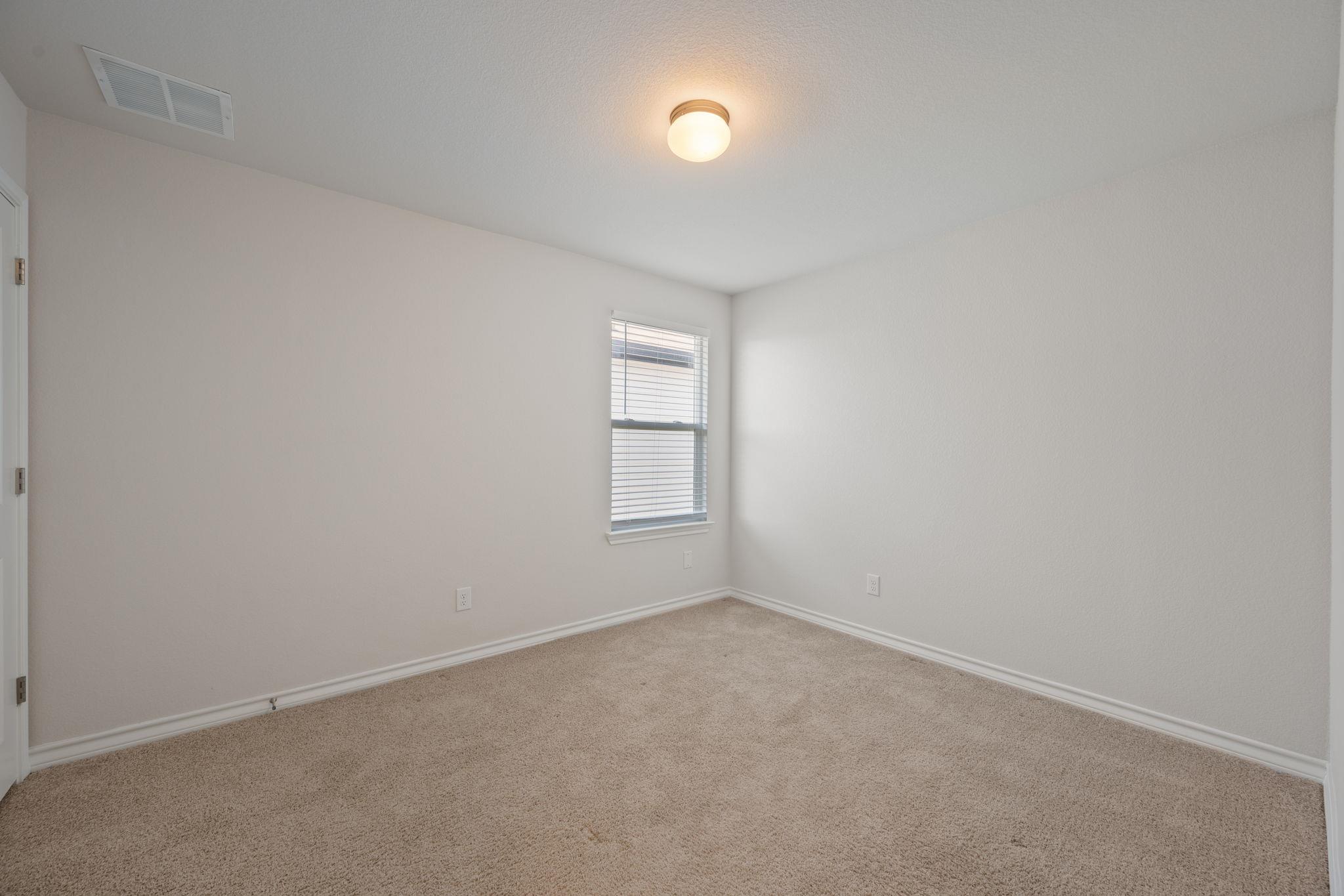 768 Long Run, Liberty Hill, TX 78642