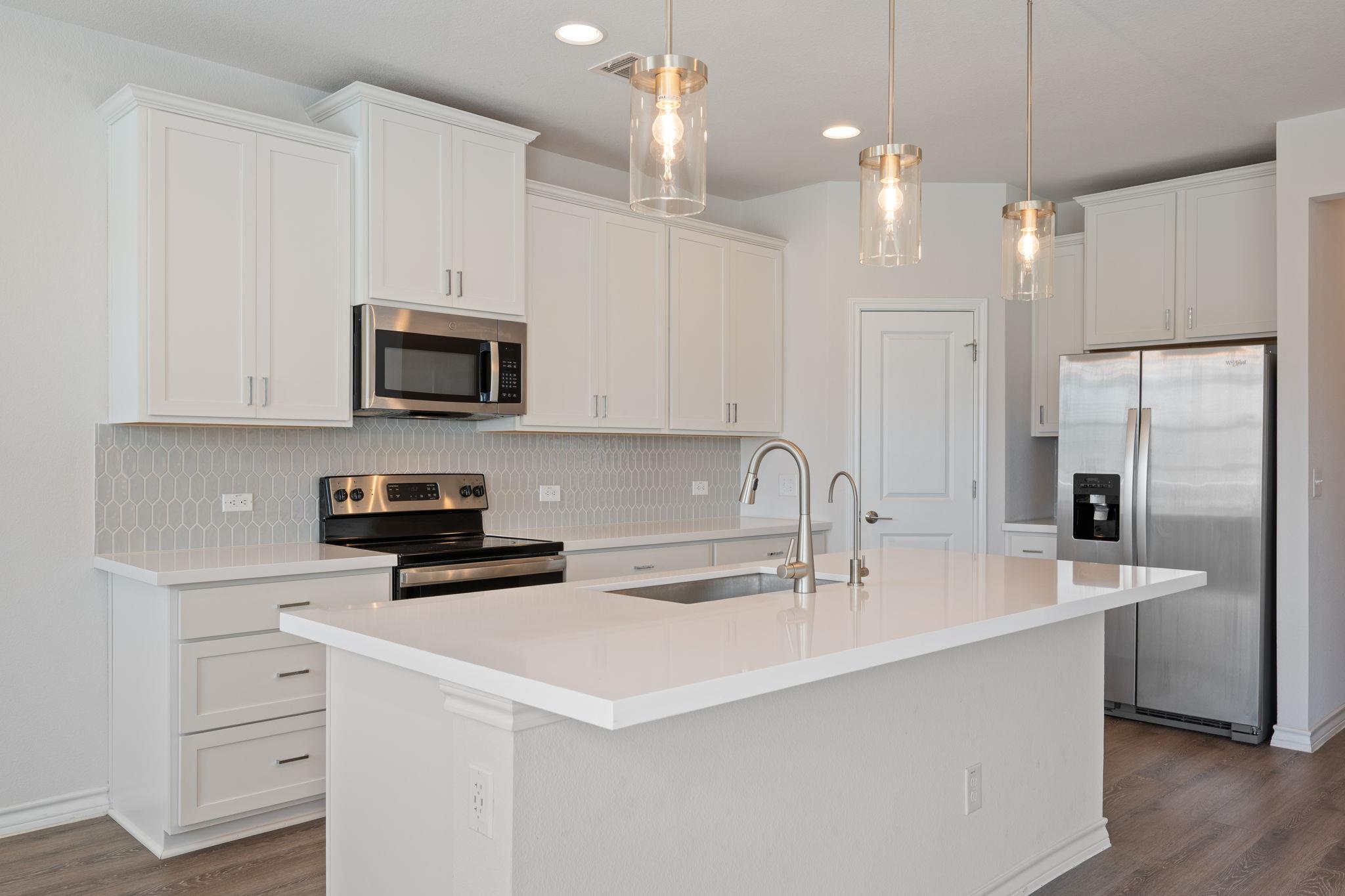 768 Long Run, Liberty Hill, TX 78642