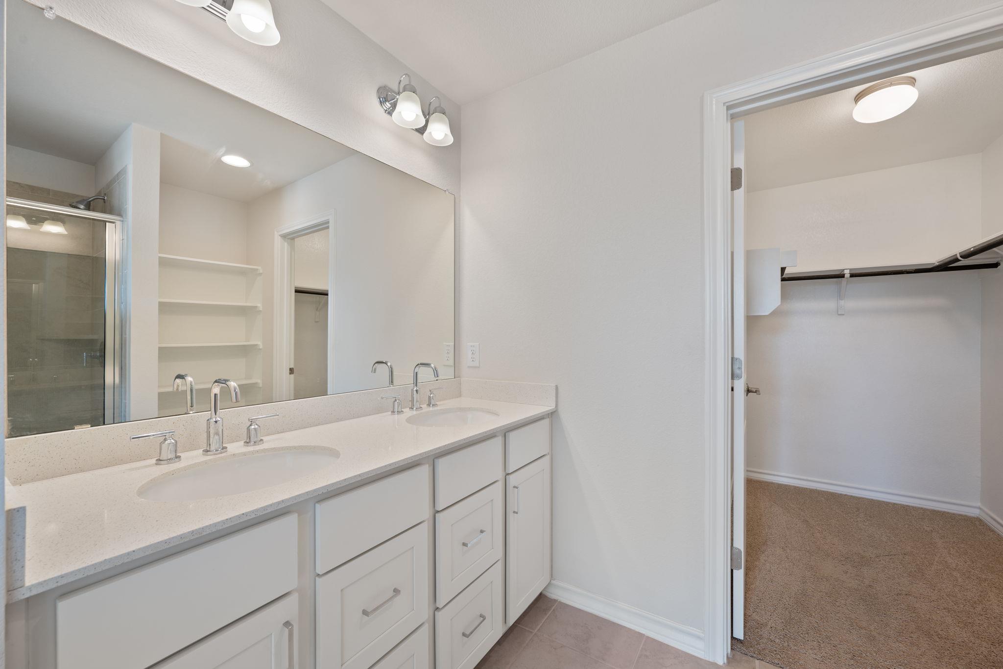 768 Long Run, Liberty Hill, TX 78642