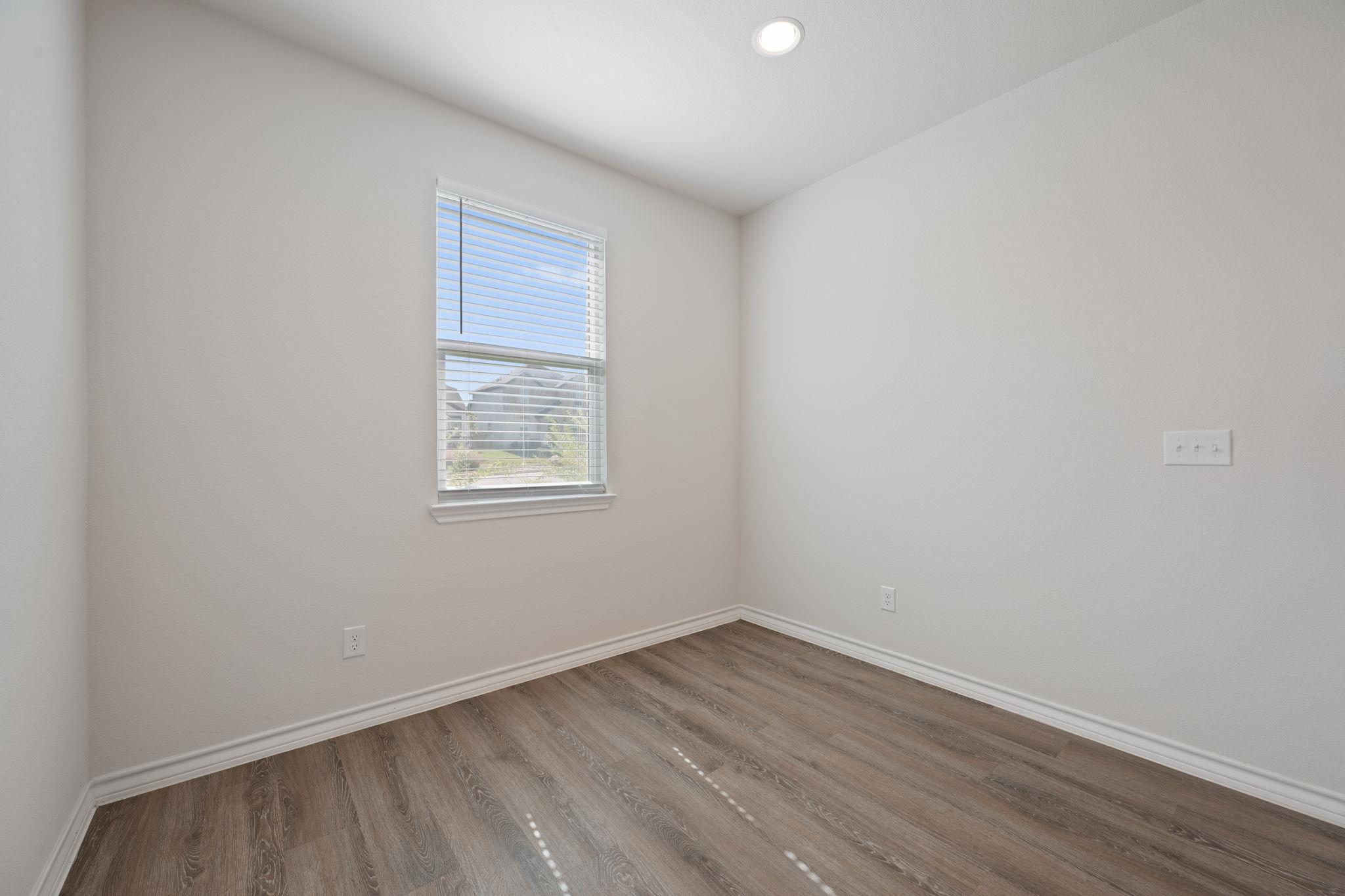 768 Long Run, Liberty Hill, TX 78642