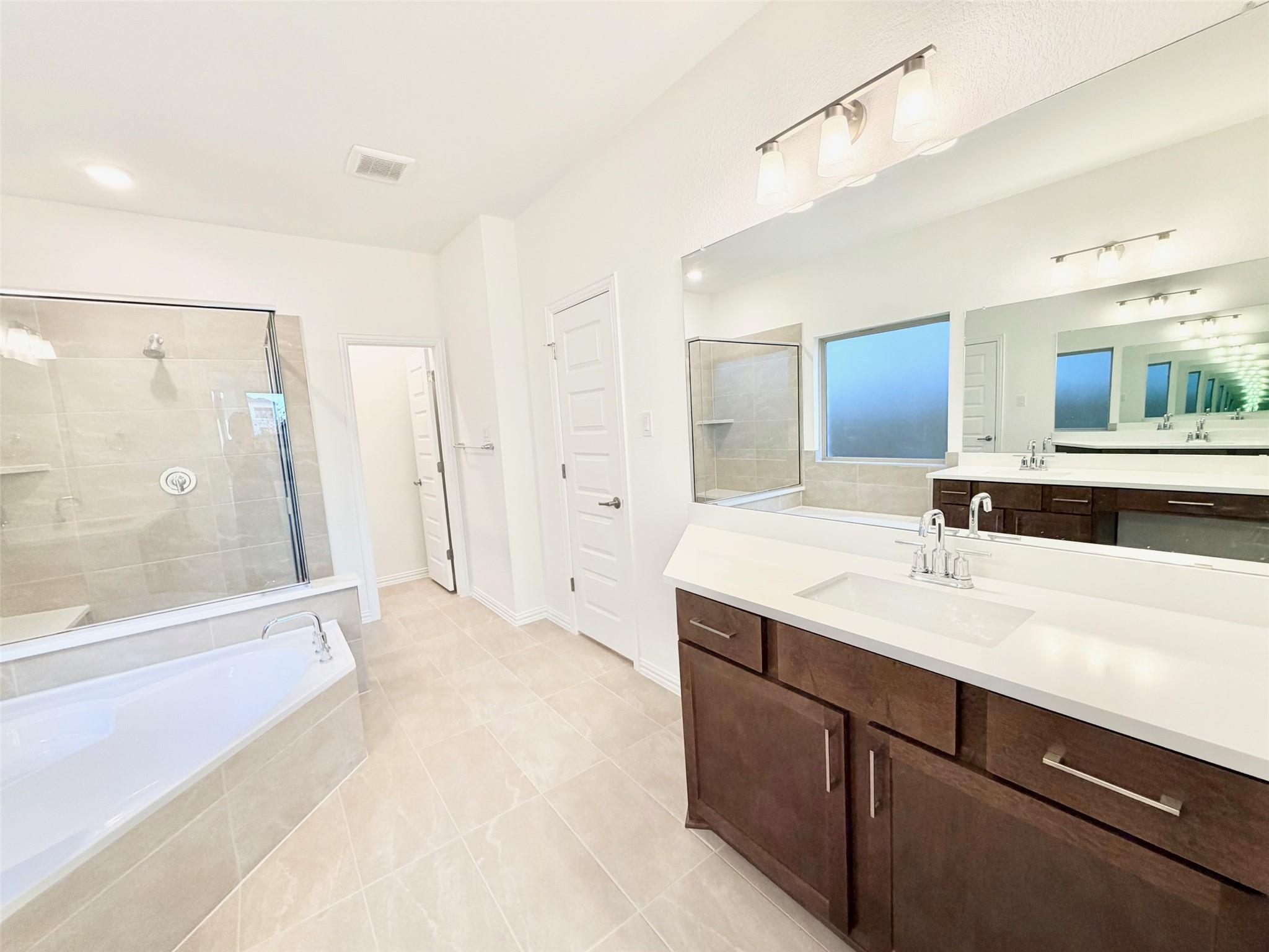 2409 Ambling Trl, Georgetown, TX 78628