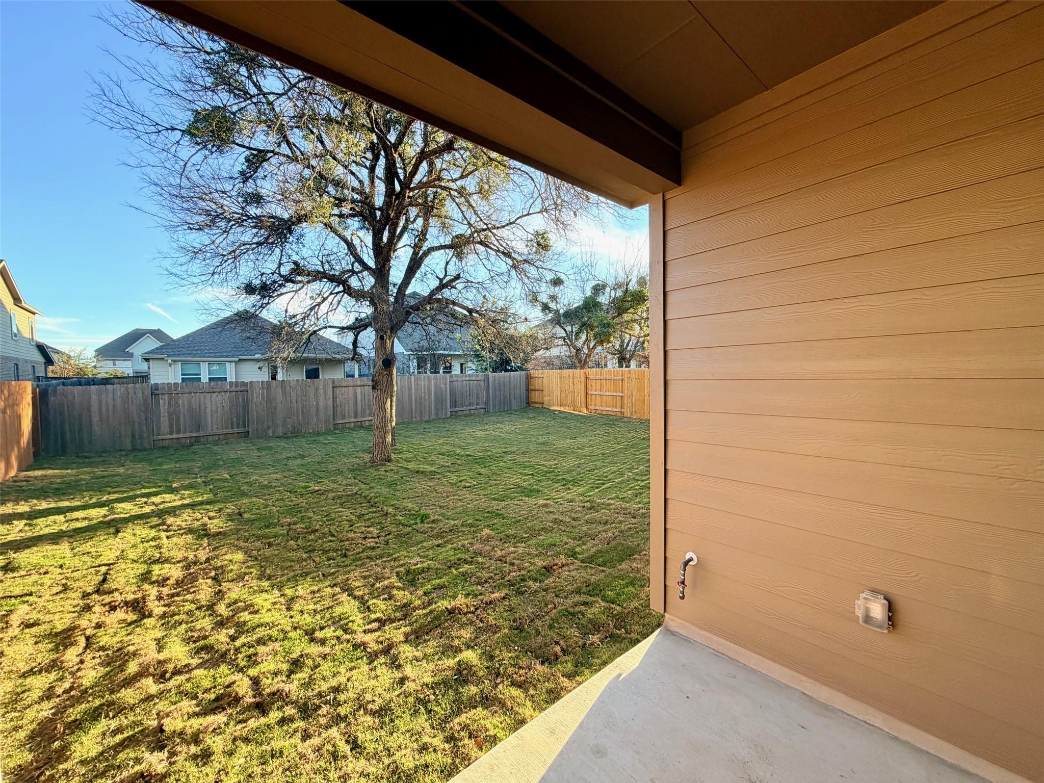 2409 Ambling Trl, Georgetown, TX 78628
