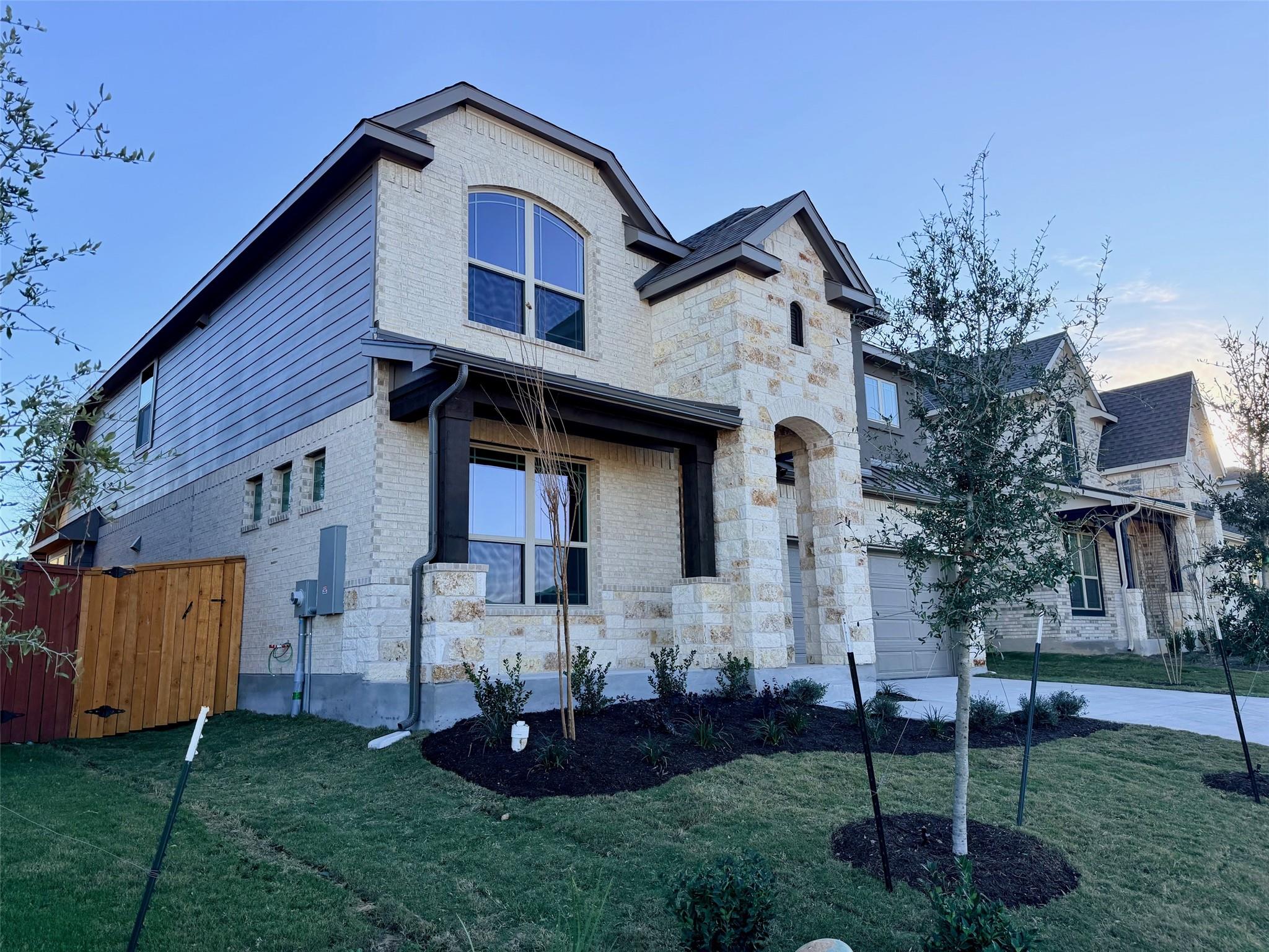 2409 Ambling Trl, Georgetown, TX 78628