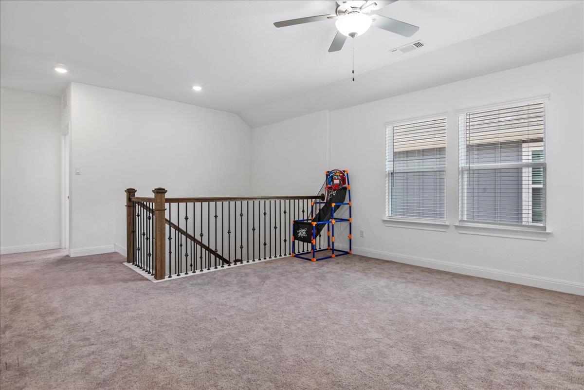 240 Inlet Ln, Leander, TX 78641