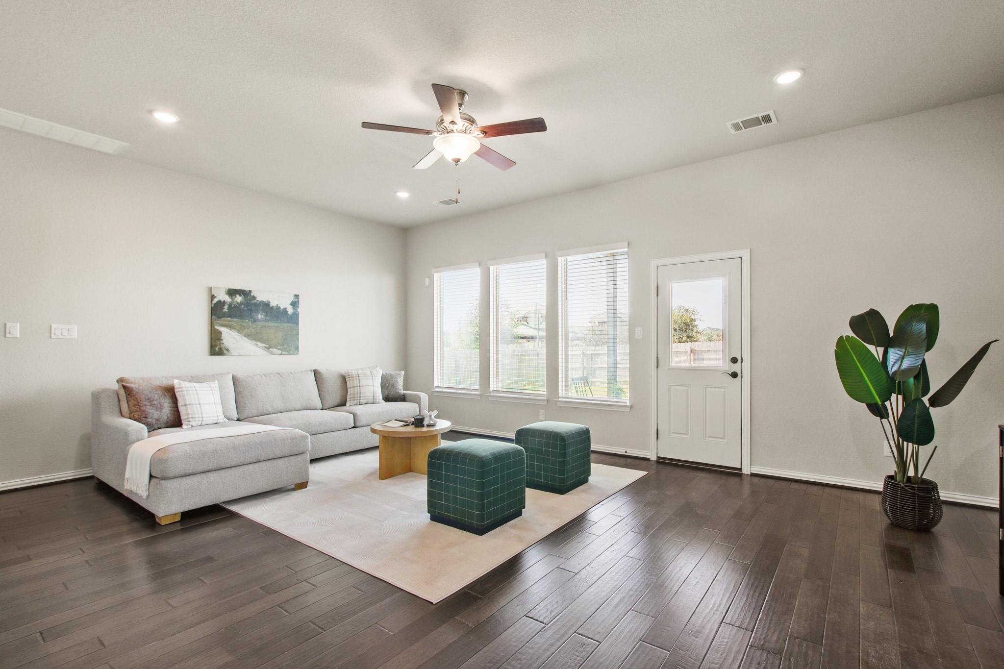 6831 Catania Loop, Round Rock, TX 78665