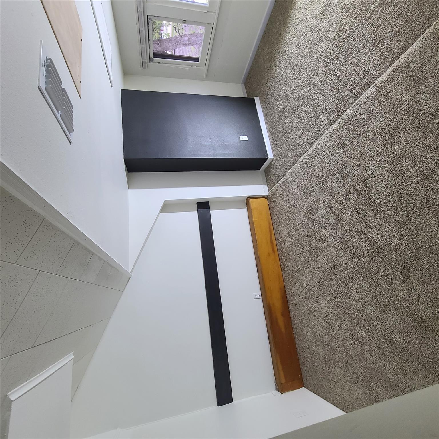 615 E Washington St, Giddings, TX 78942