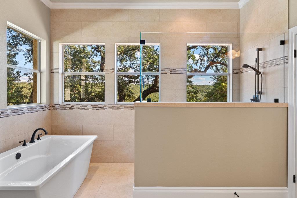 3507 Bee Creek Rd, Spicewood, TX 78669