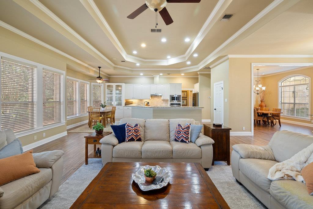 3507 Bee Creek Rd, Spicewood, TX 78669