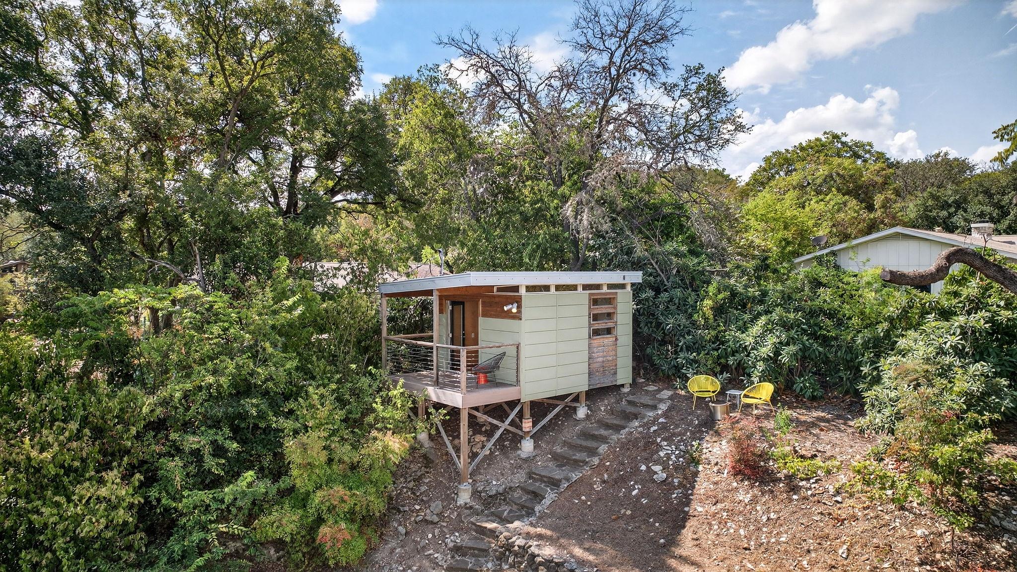 2112 Matterhorn Ln, Austin, TX 78704