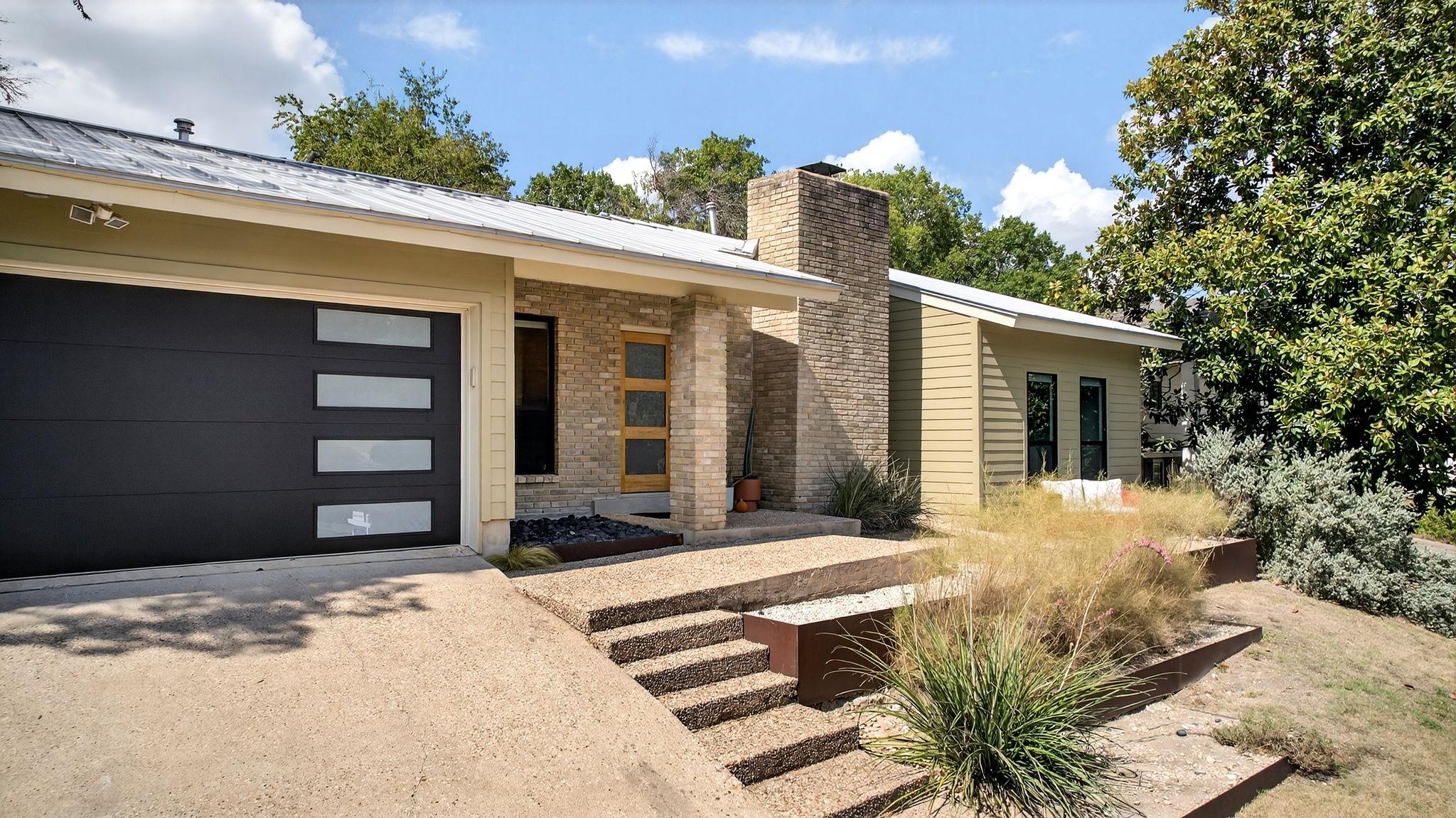 2112 Matterhorn Ln, Austin, TX 78704