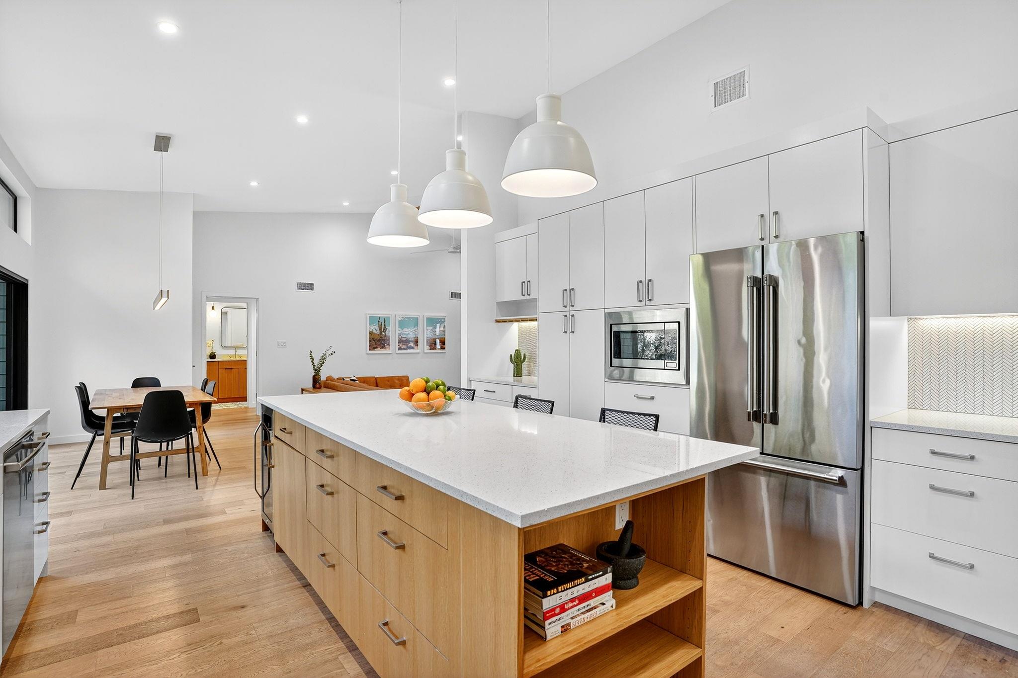 2112 Matterhorn Ln, Austin, TX 78704