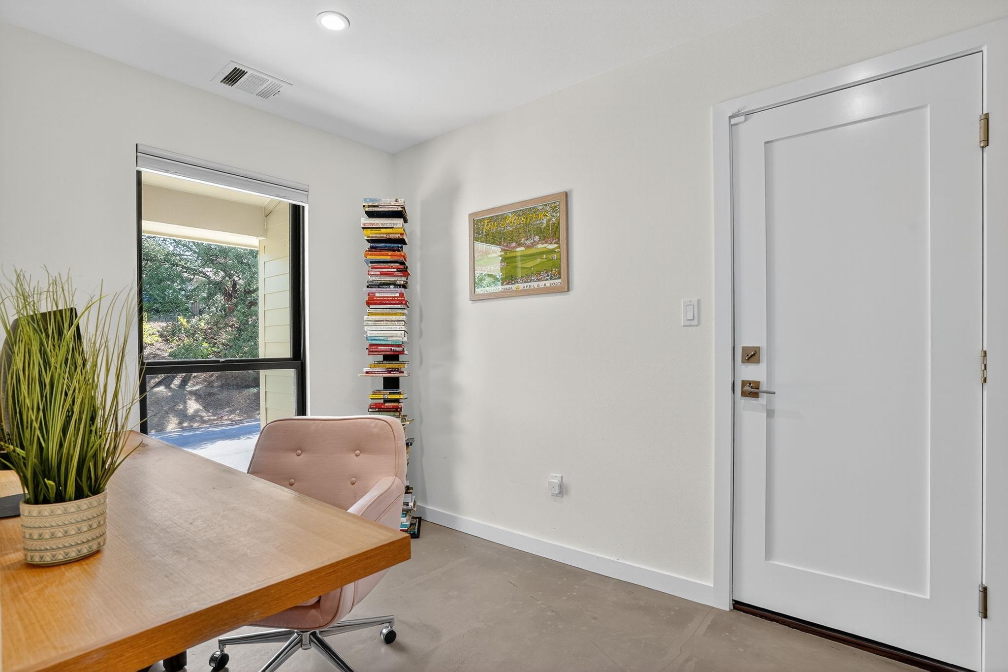 2112 Matterhorn Ln, Austin, TX 78704