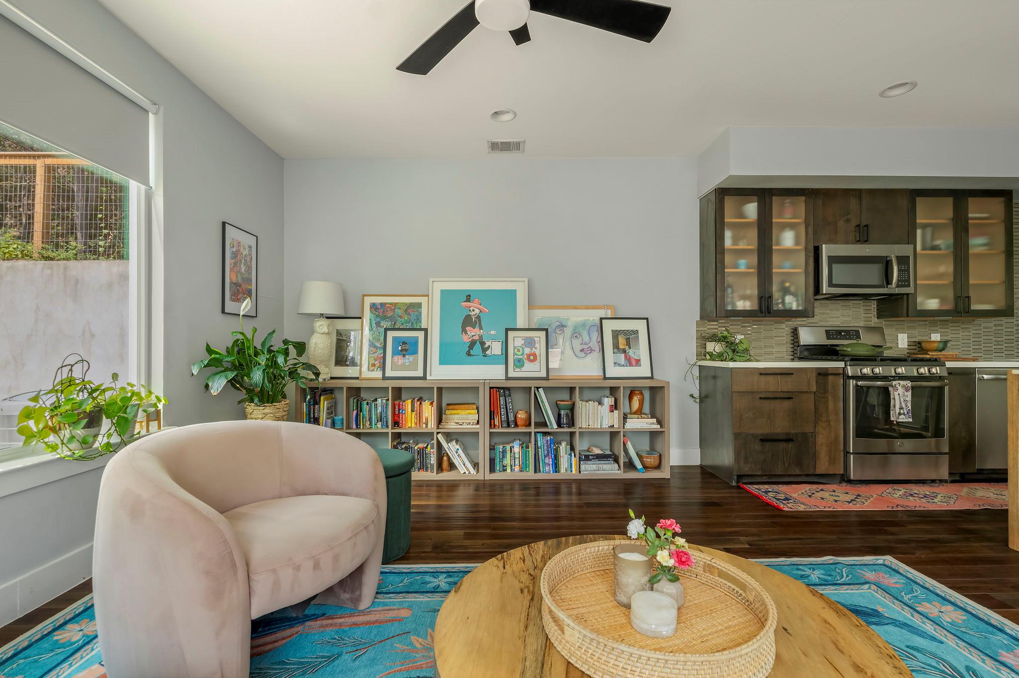 2812 Oak Springs Dr # 2, Austin, TX 78702